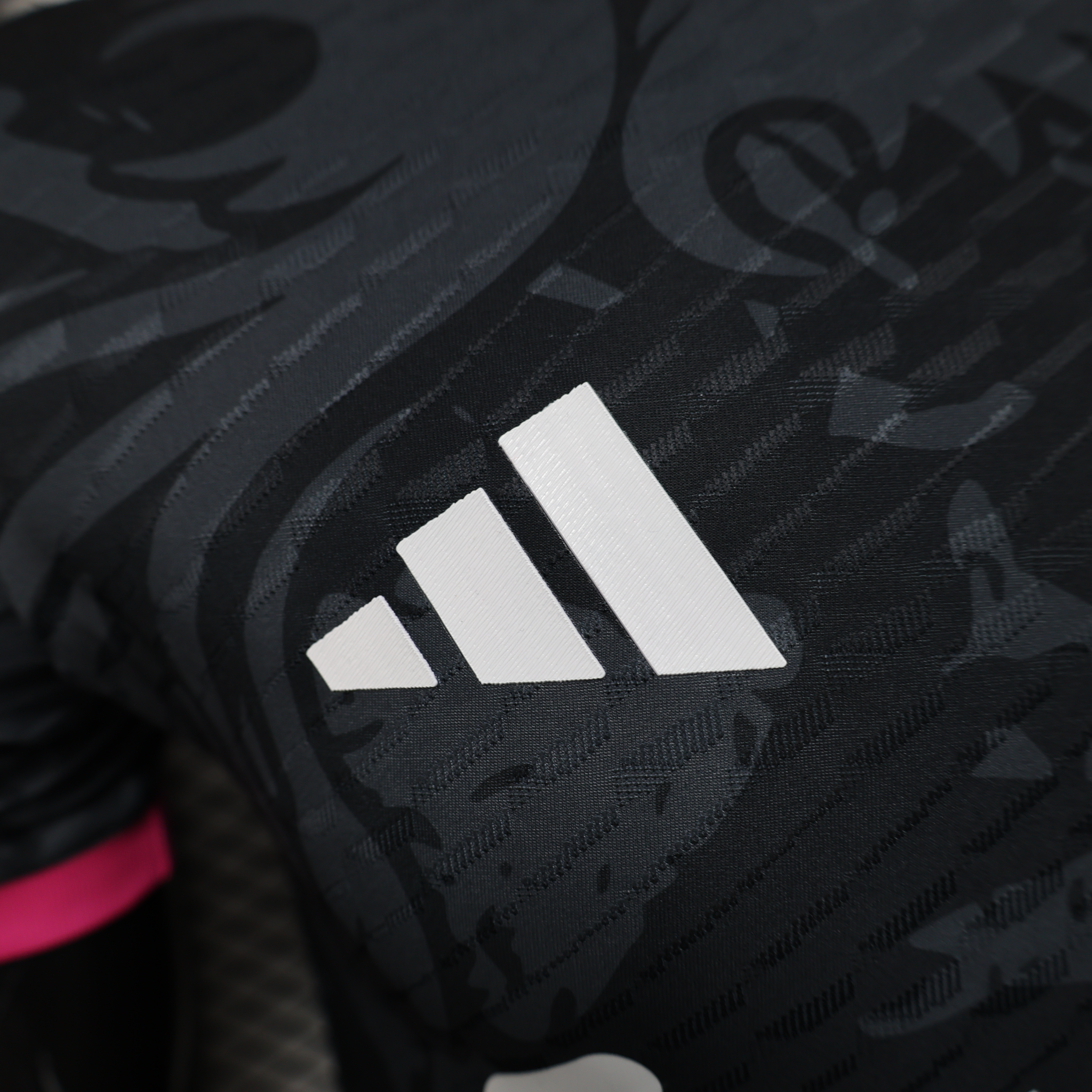 2025/2026 Player Liverpool   Football Shirt