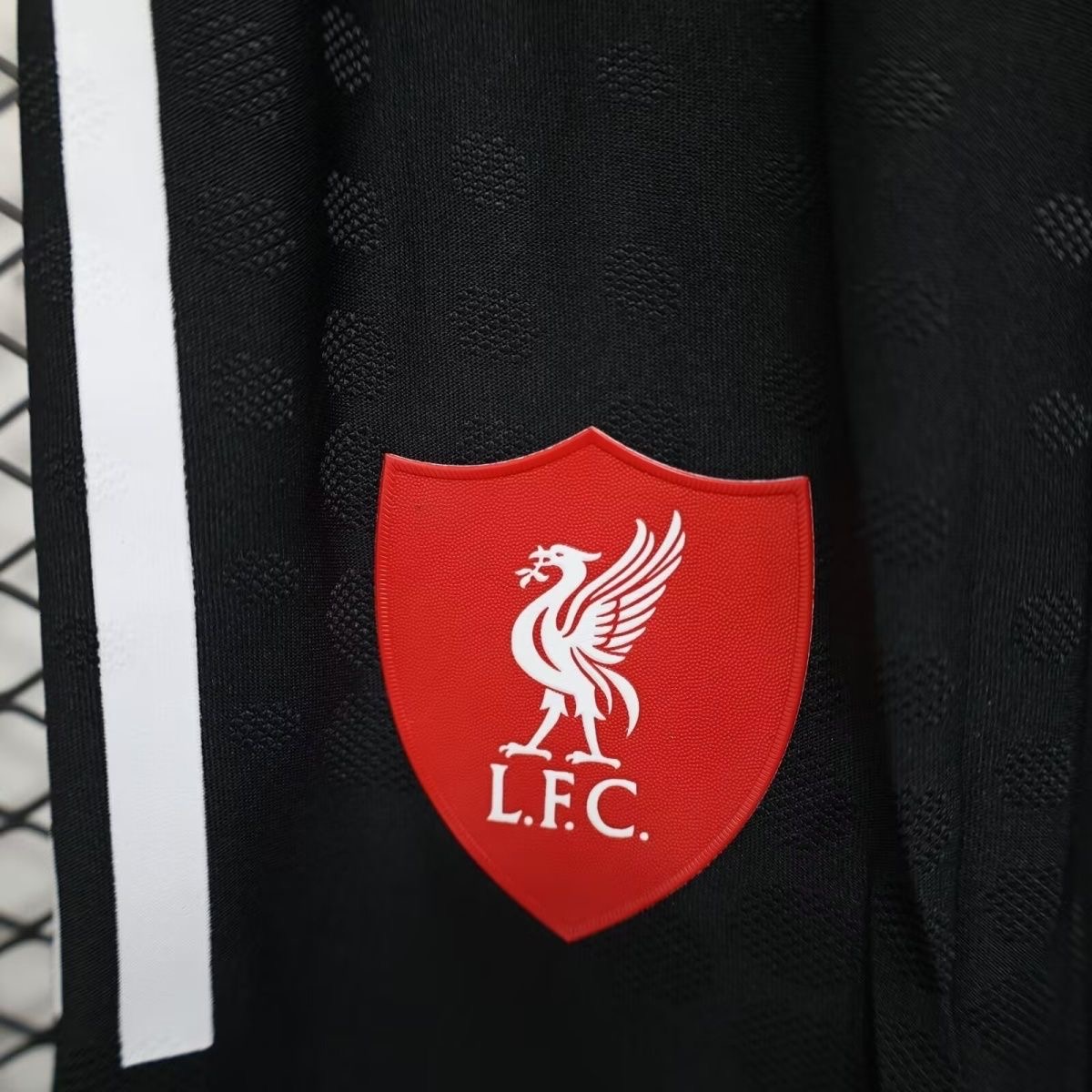 2025/2026 Player Version LiverpoolHome Shorts 1:1 Thai Quality