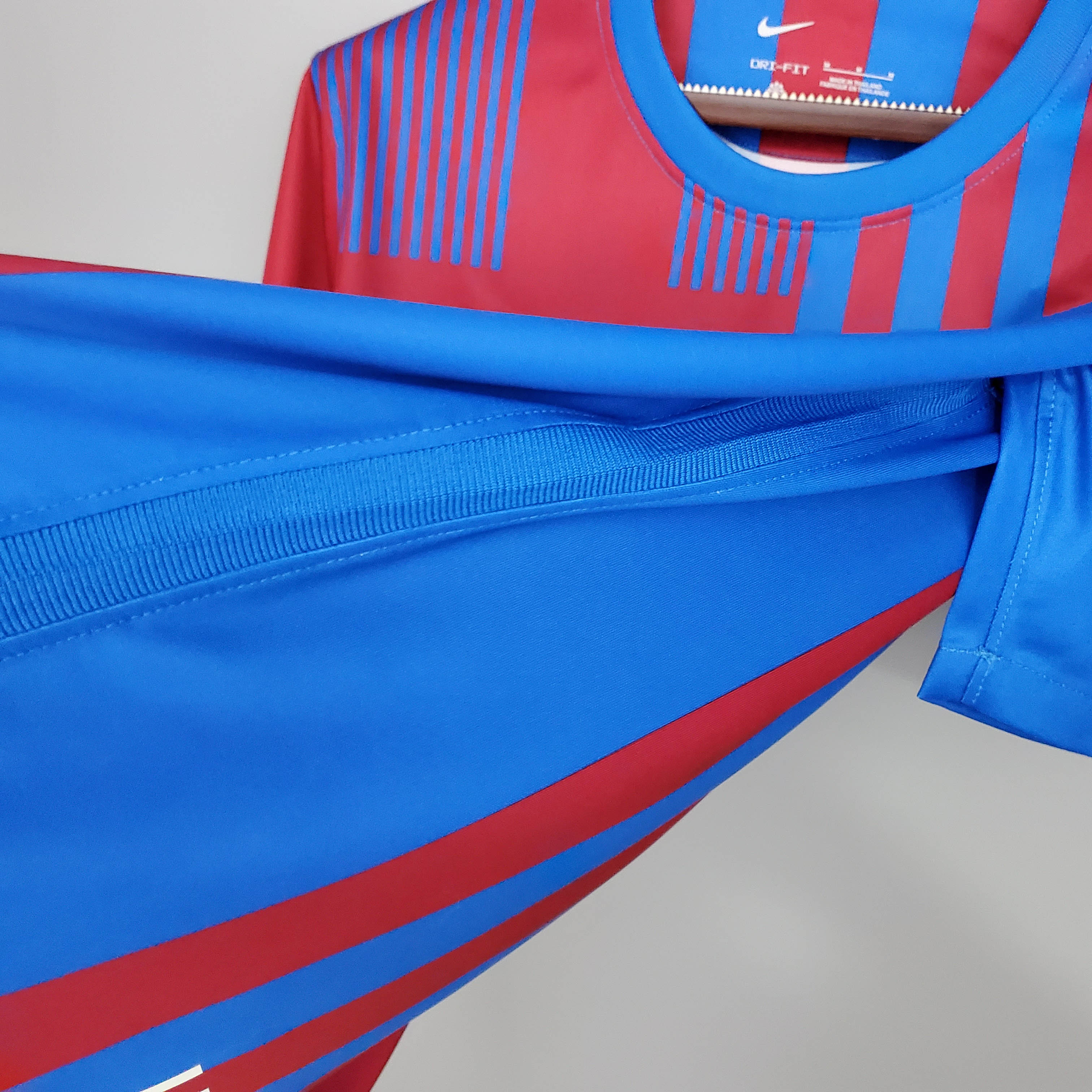 2021/2022 Barcelona Home Football Shirt