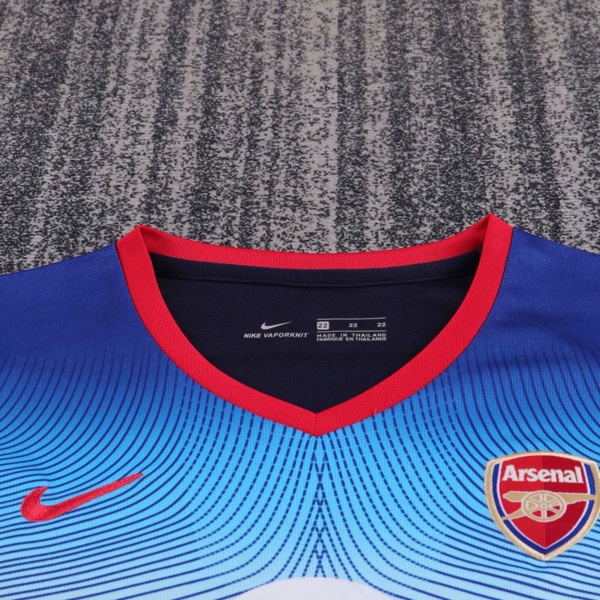 2004/2005 Retro Arsenal Away FootballShirt Kids Size 1:1 Thai Quality