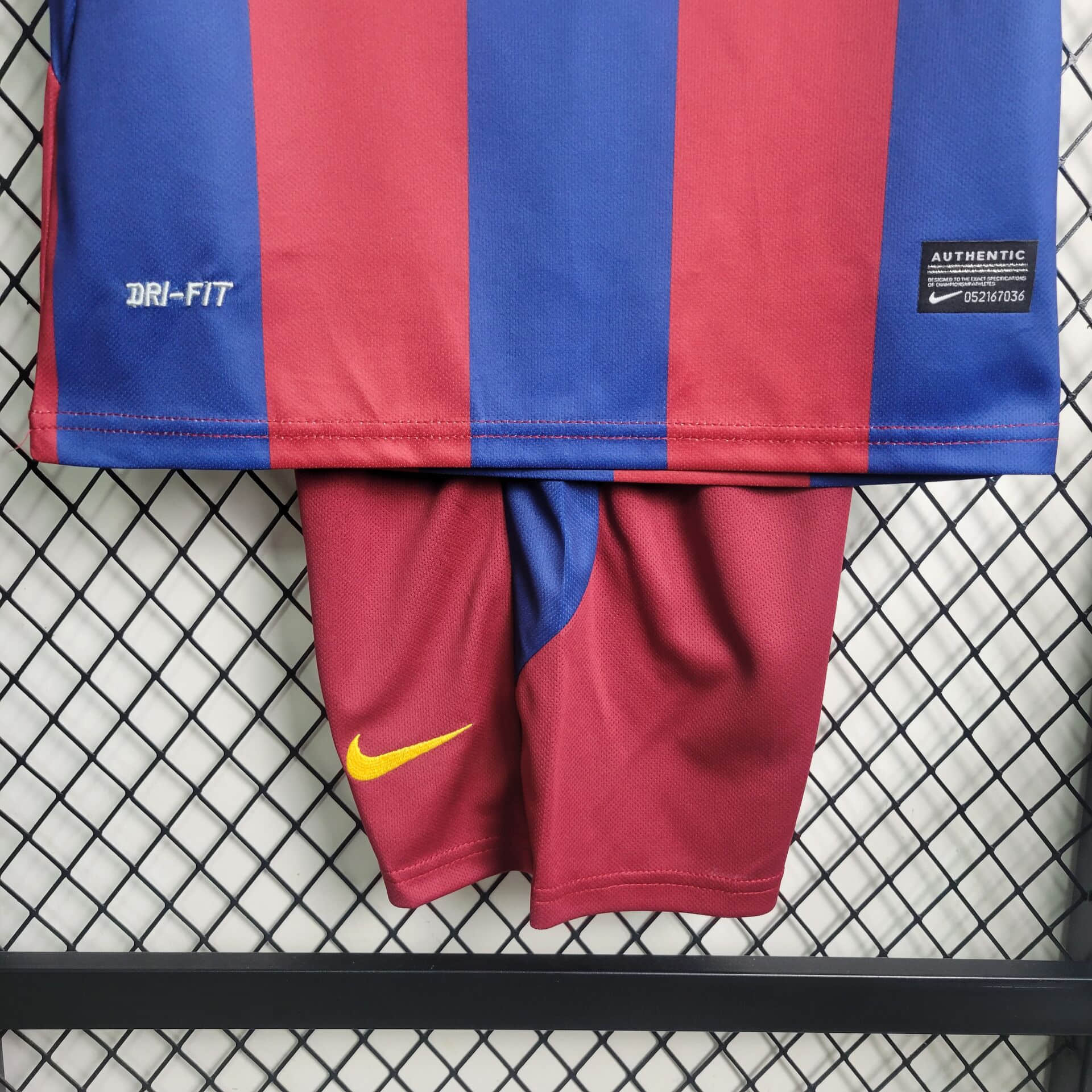 2010/2011 Retro Barcelona Home Football Shirt Kids Size