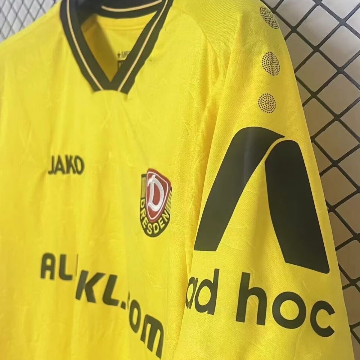 2025/2026 Dynamo Dresden HomeFootball shirt 1:1 Thai Quality