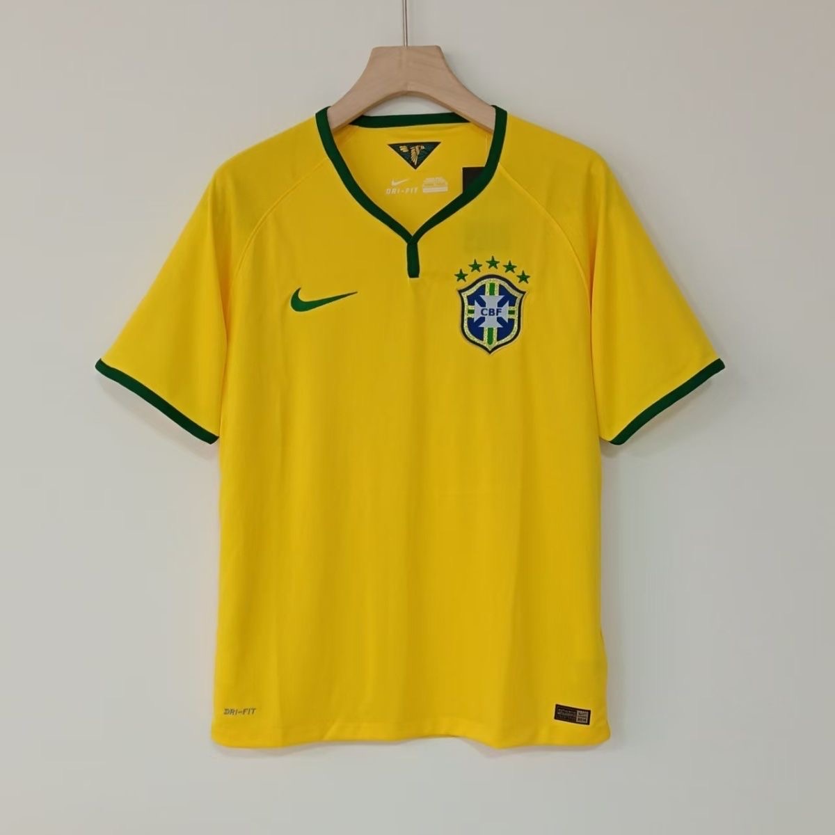 2014 Retro Brazil Home Football Shirt 1:1 Thai Quality
