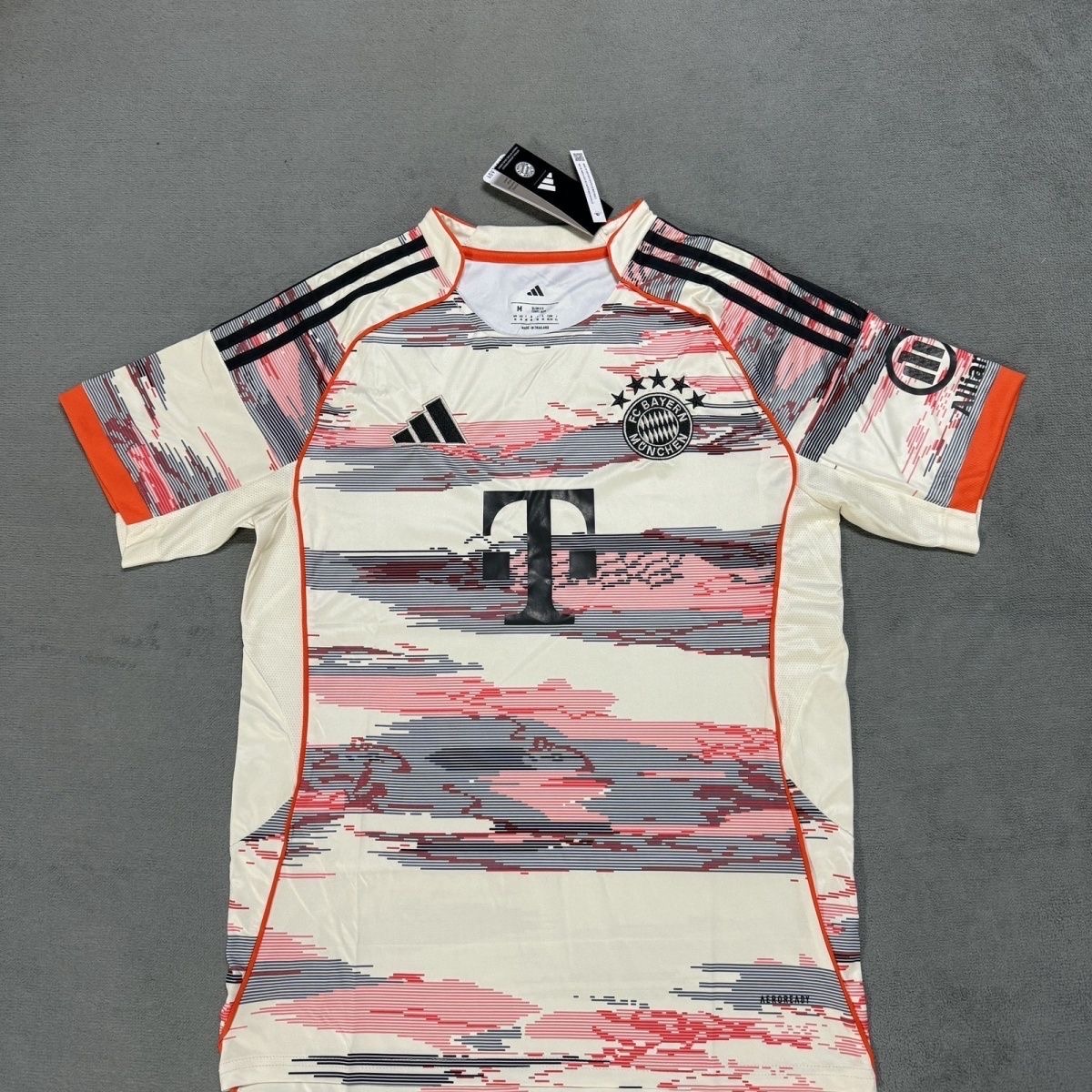 2025/2026 Bayern Munchen Away Football shirt 1:1 Thai Quality