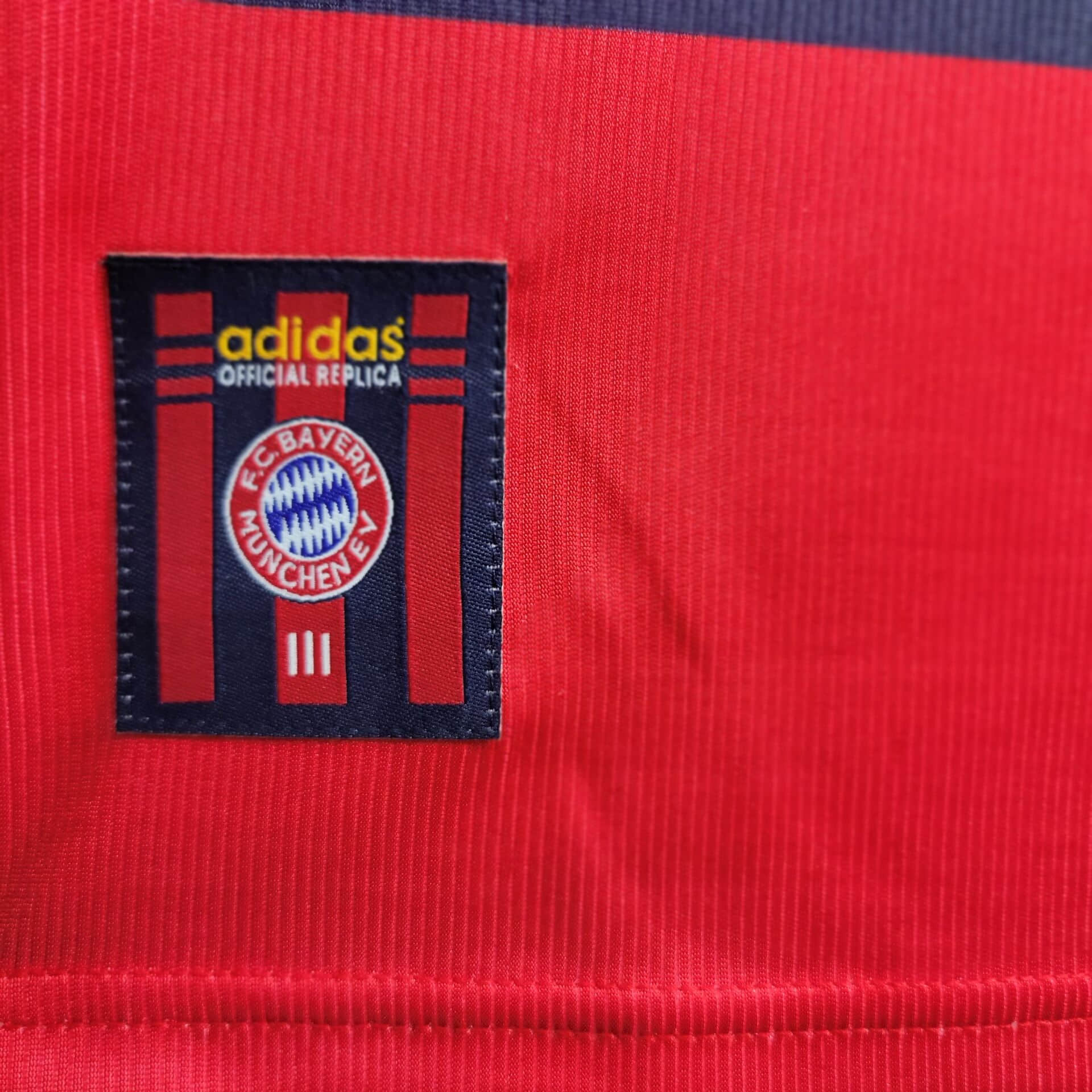 1998/2000 Retro Bayern Munchen Home Football Shirt