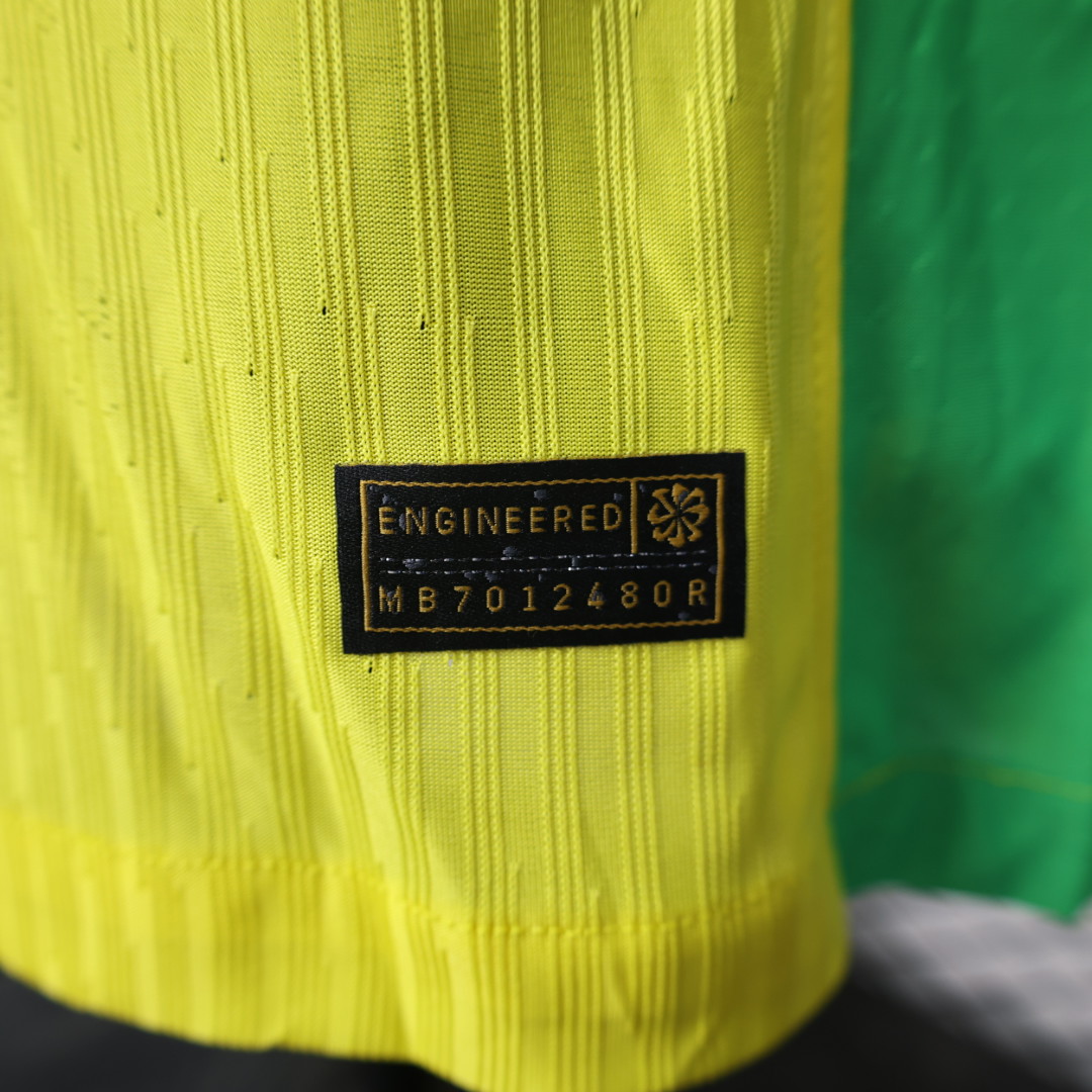 2025/2026 Player Version Long Sleeve Brazil Home Football Shirt