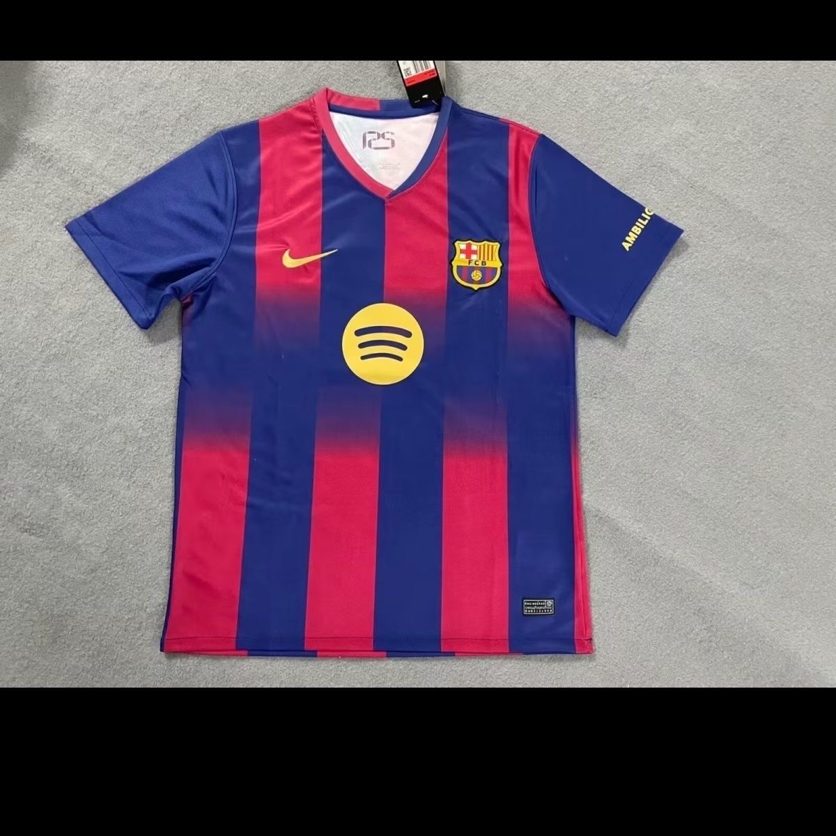 2025/2026 Barcelona  Home Football Shirt