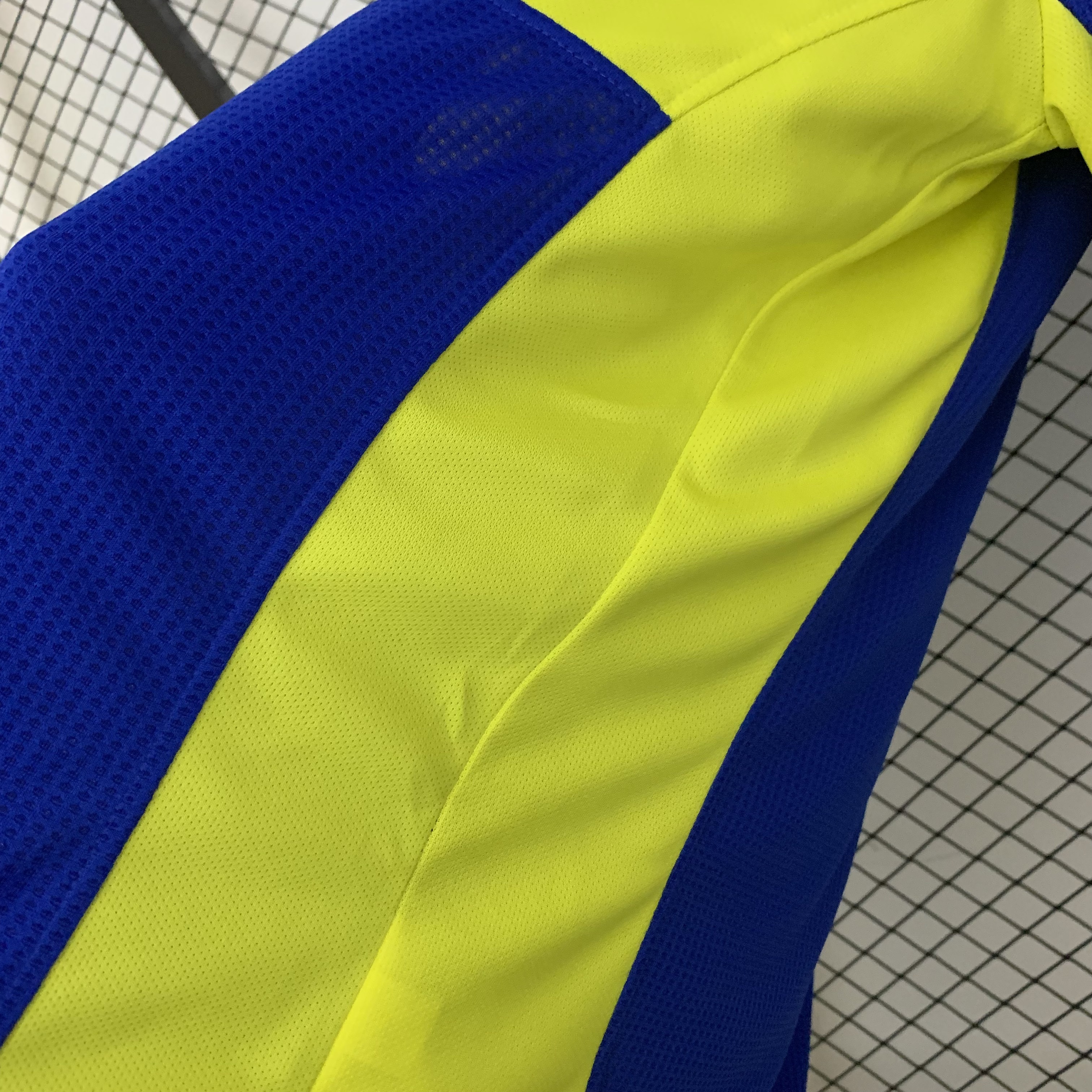 2004/2005 Retro Boca Juniors HomeFootball Shirt 1:1 Thai Quality