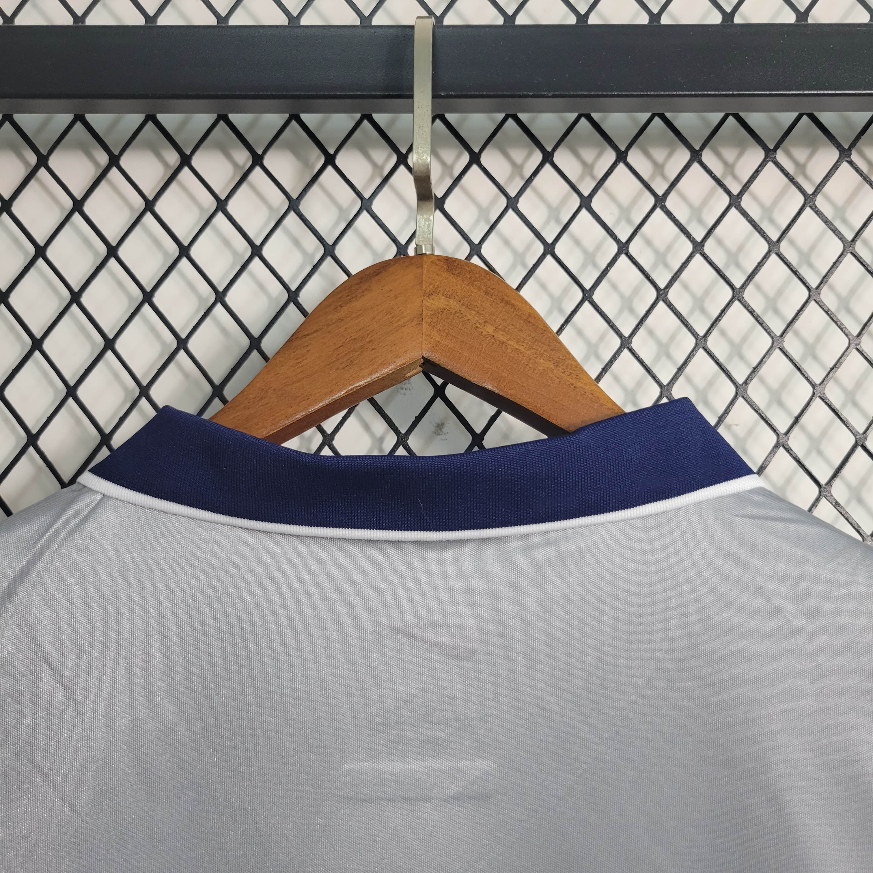 1999/2000 Retro Paris Saint-Germain Away Football Shirt