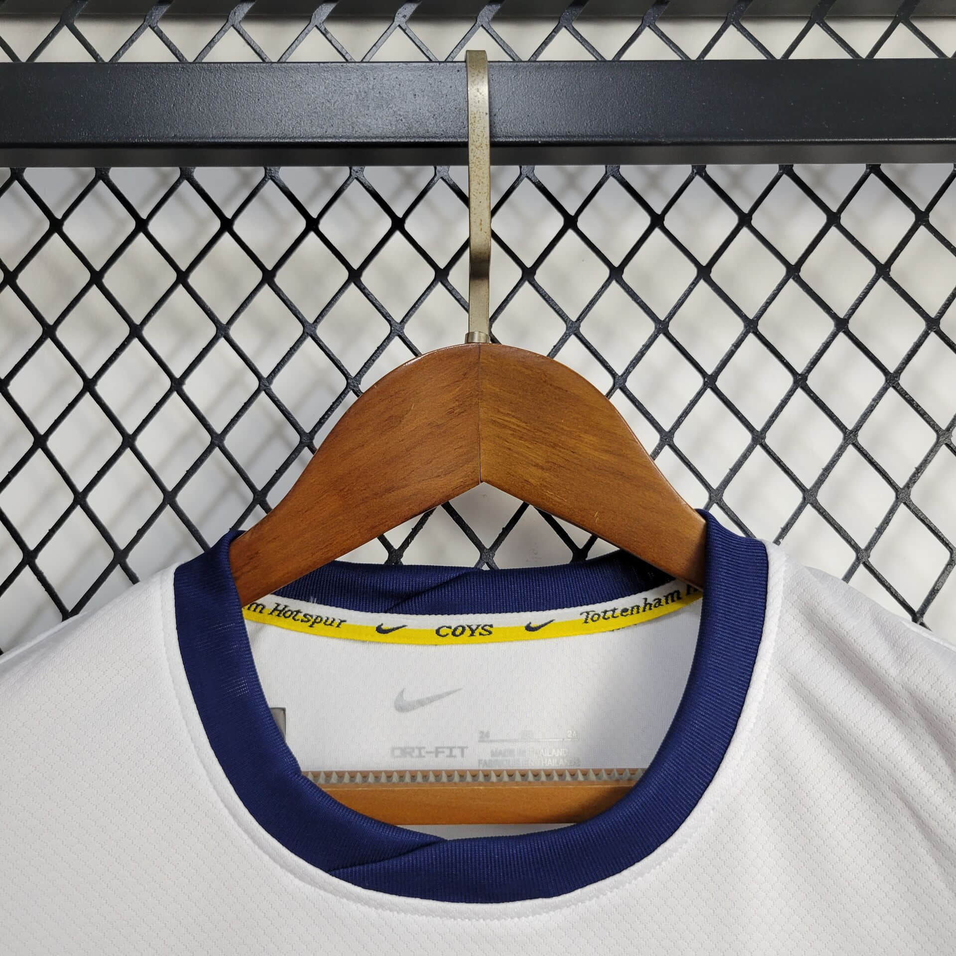 2024/2025 Tottenham Hotspur Home Football Shirt Kids Size