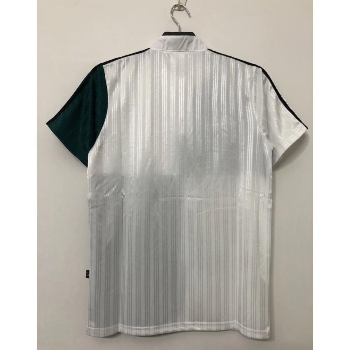 1995/1996 Retro Liverpool Away Football Shirt