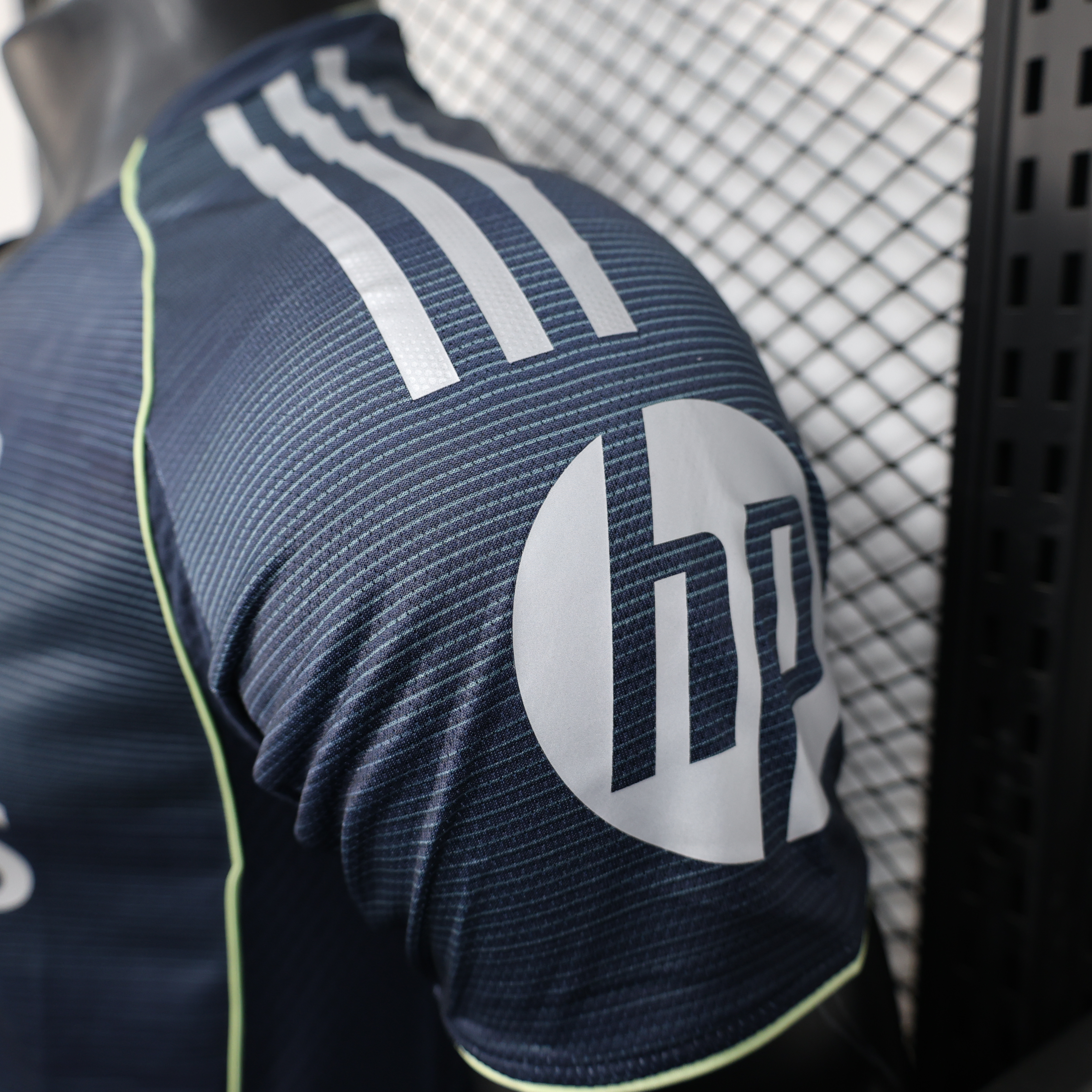 2025/2026 Player Version Real Madrid  Away Football Shirt