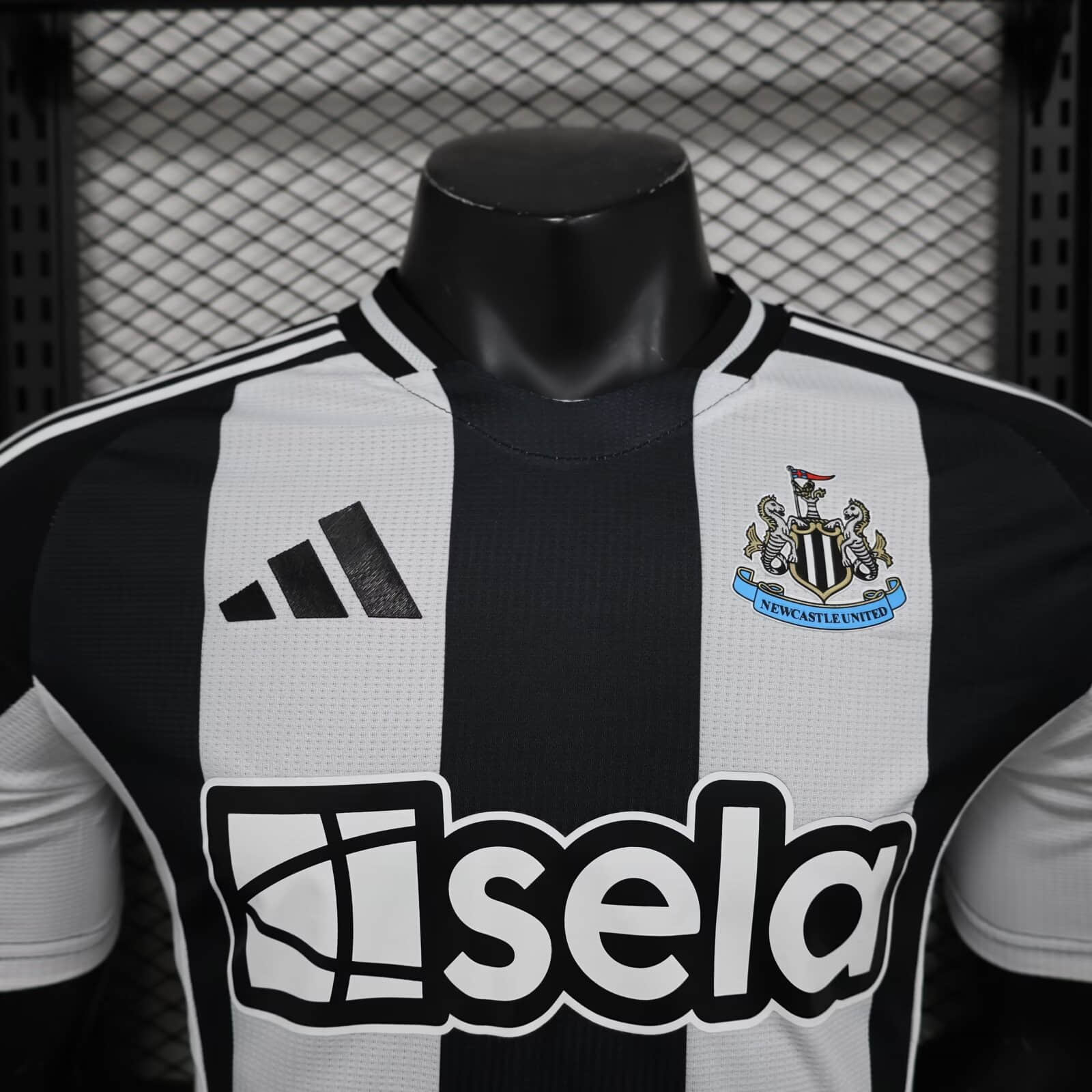 2024/2025 Player Version Newcastle United Home Football Shirt