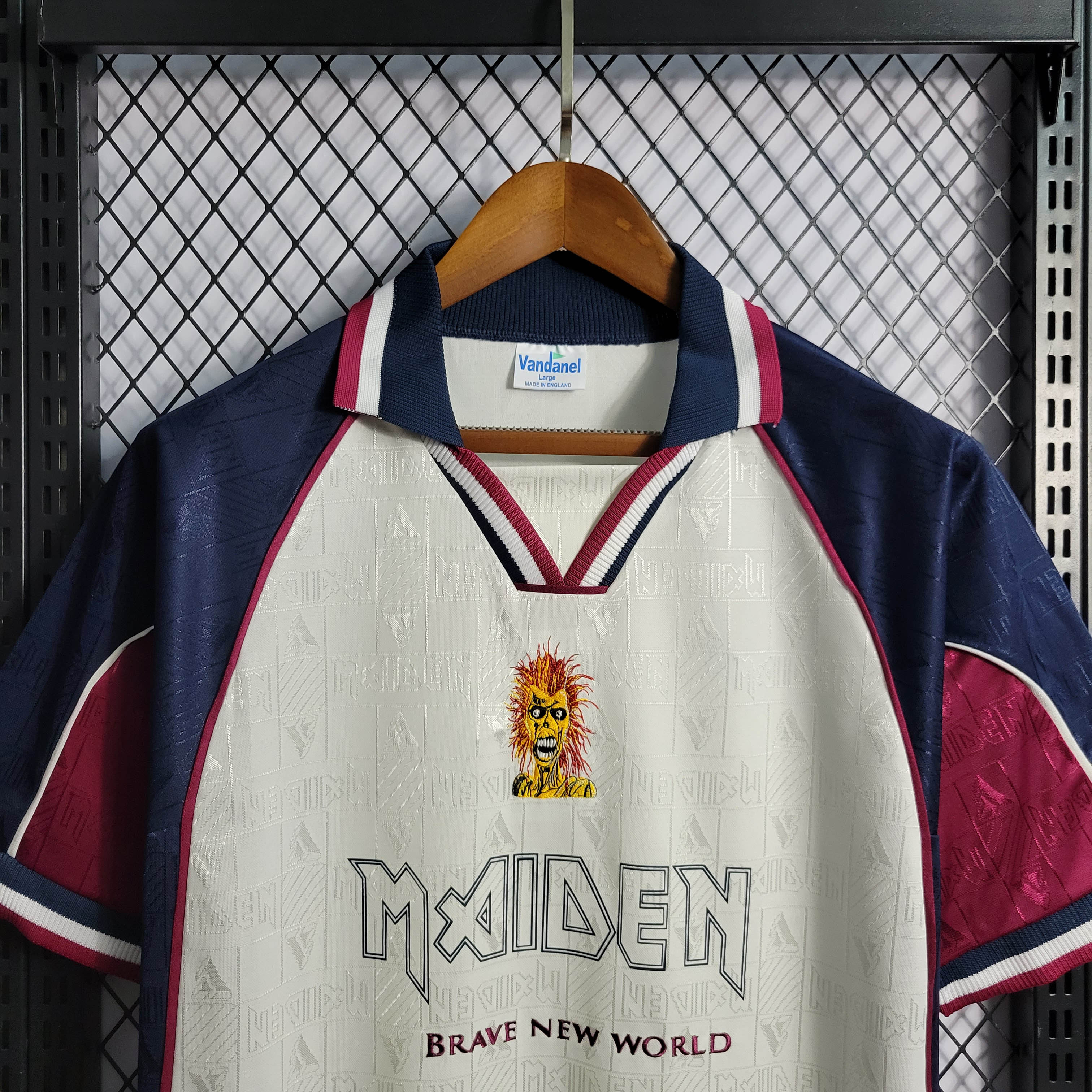 1999 Retro West Ham United Iron Lady Away Football Shirt