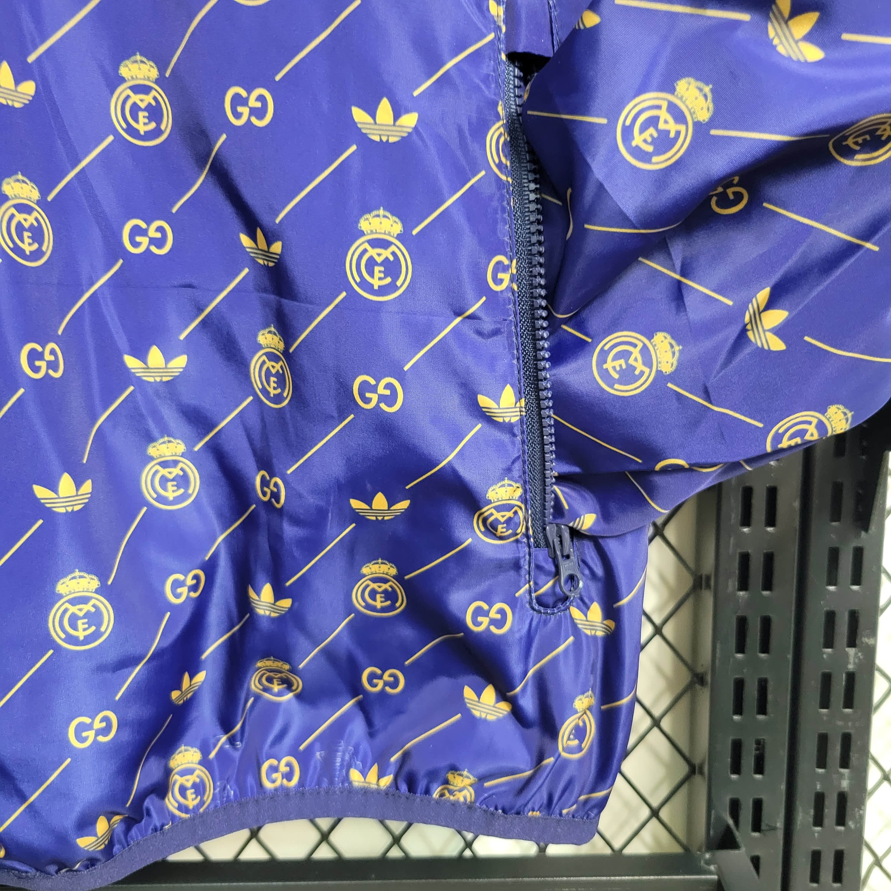 2023/2024 Real Madrid GUCCI joint Windbreaker Blue Football Shirt