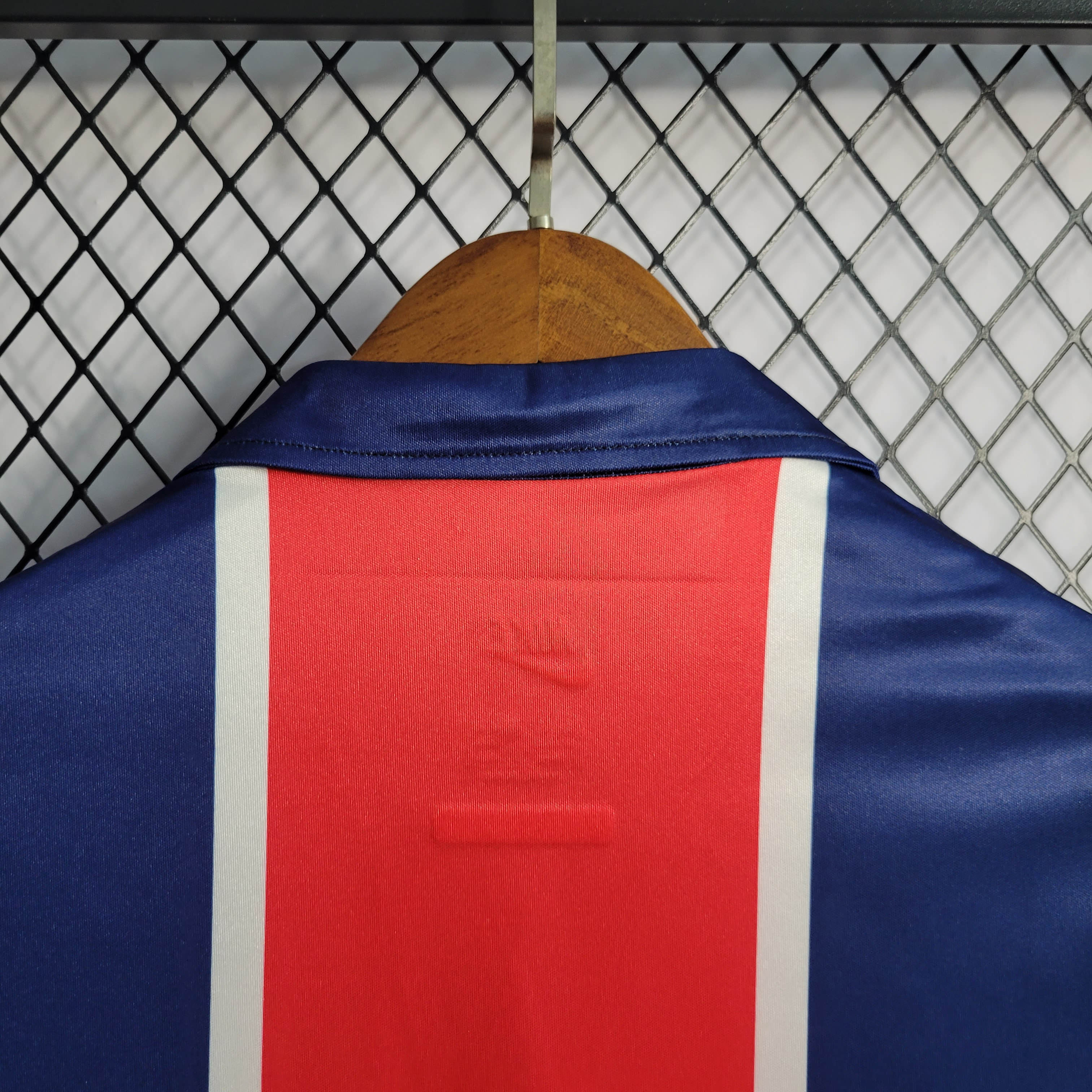 1998/1999 Retro Paris Saint-Germain Home Football Shirt