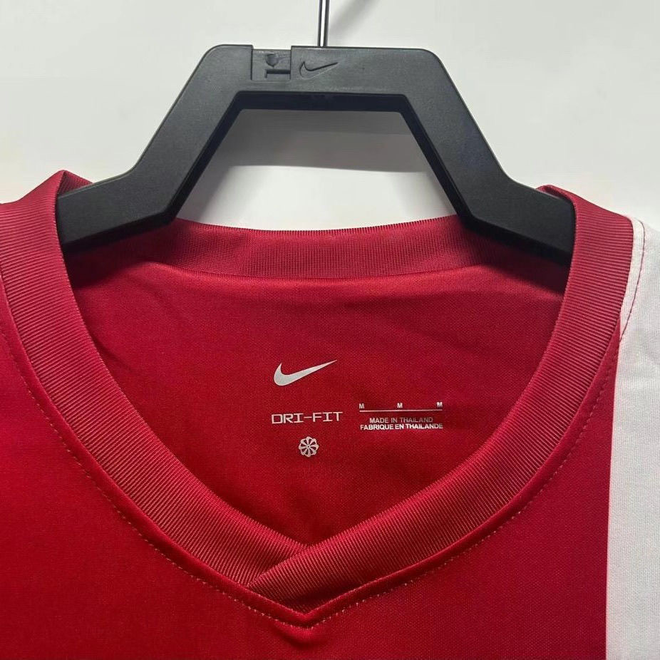 2010 Retro Serbia Home Football shirt1:1 Thai Quality