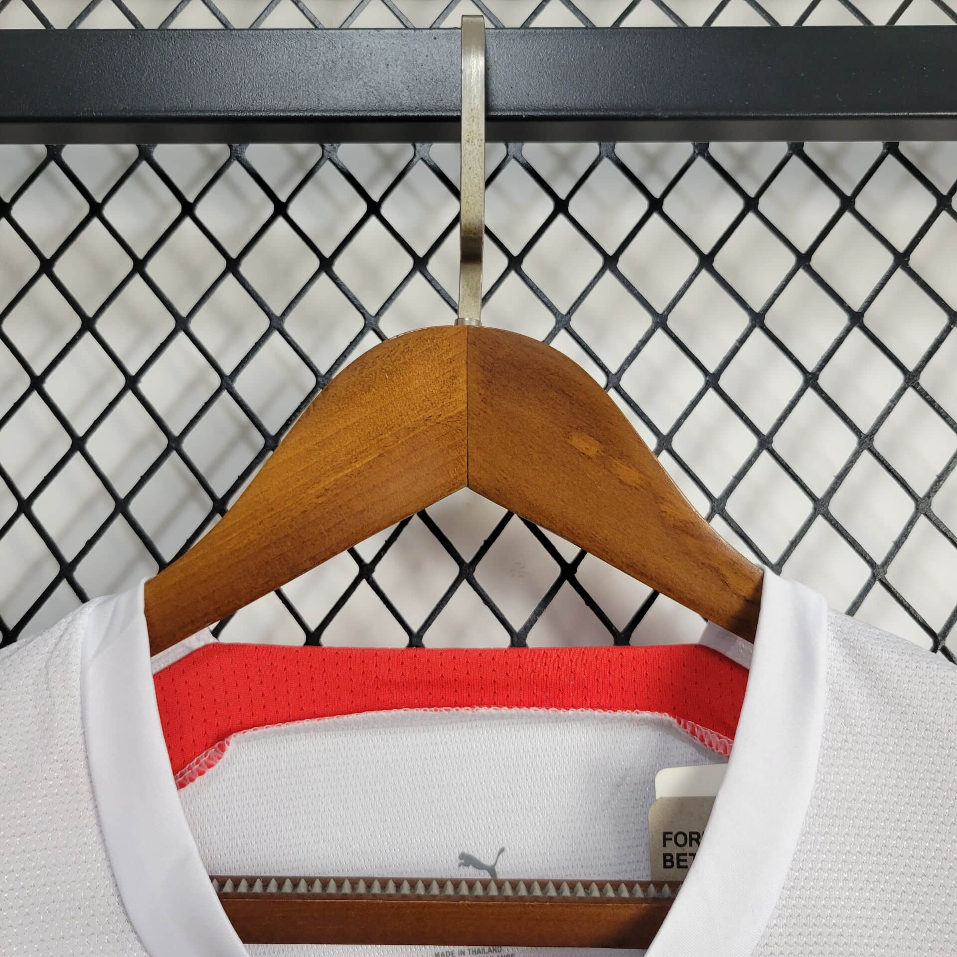 2006/2007 Retro VfB Stuttgart Home Football Shirt