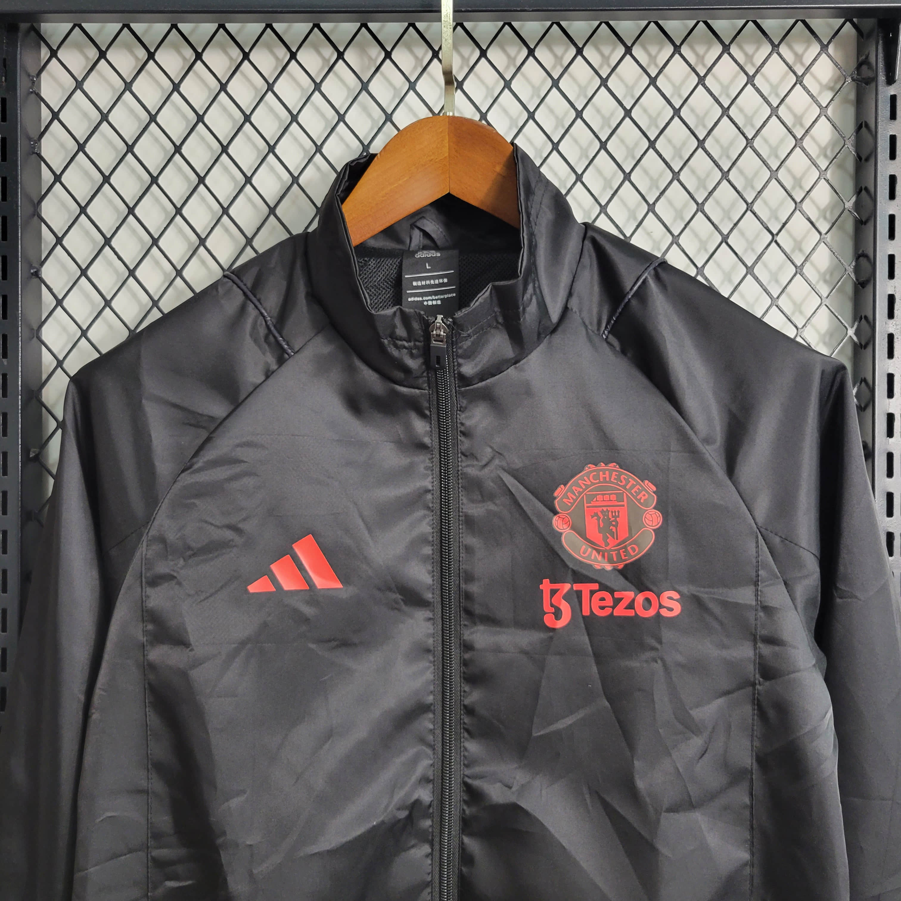 2023/2024 Manchester United Windbreaker Black Football Shirt