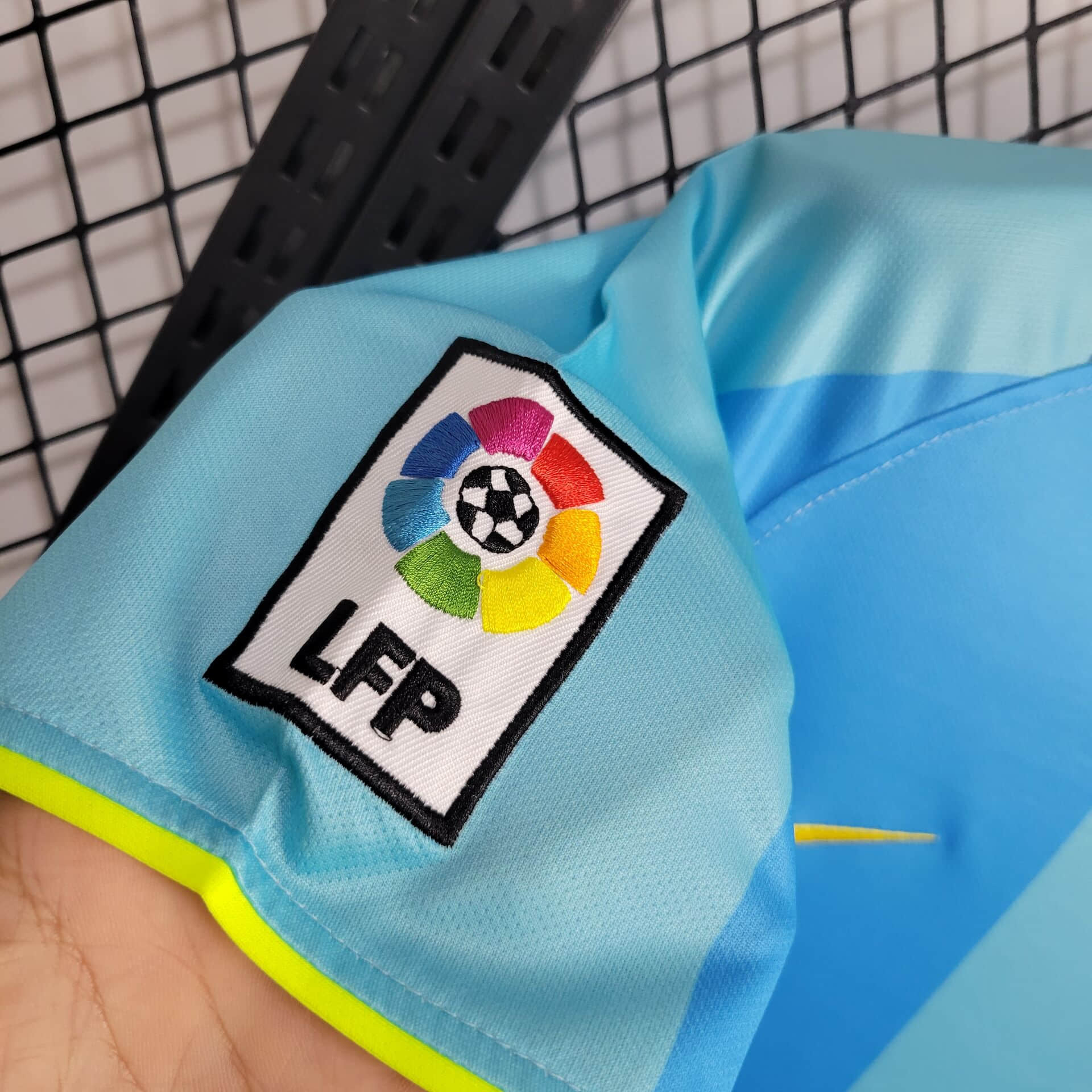 2007/2008 Retro Barcelona Away Football Shirt