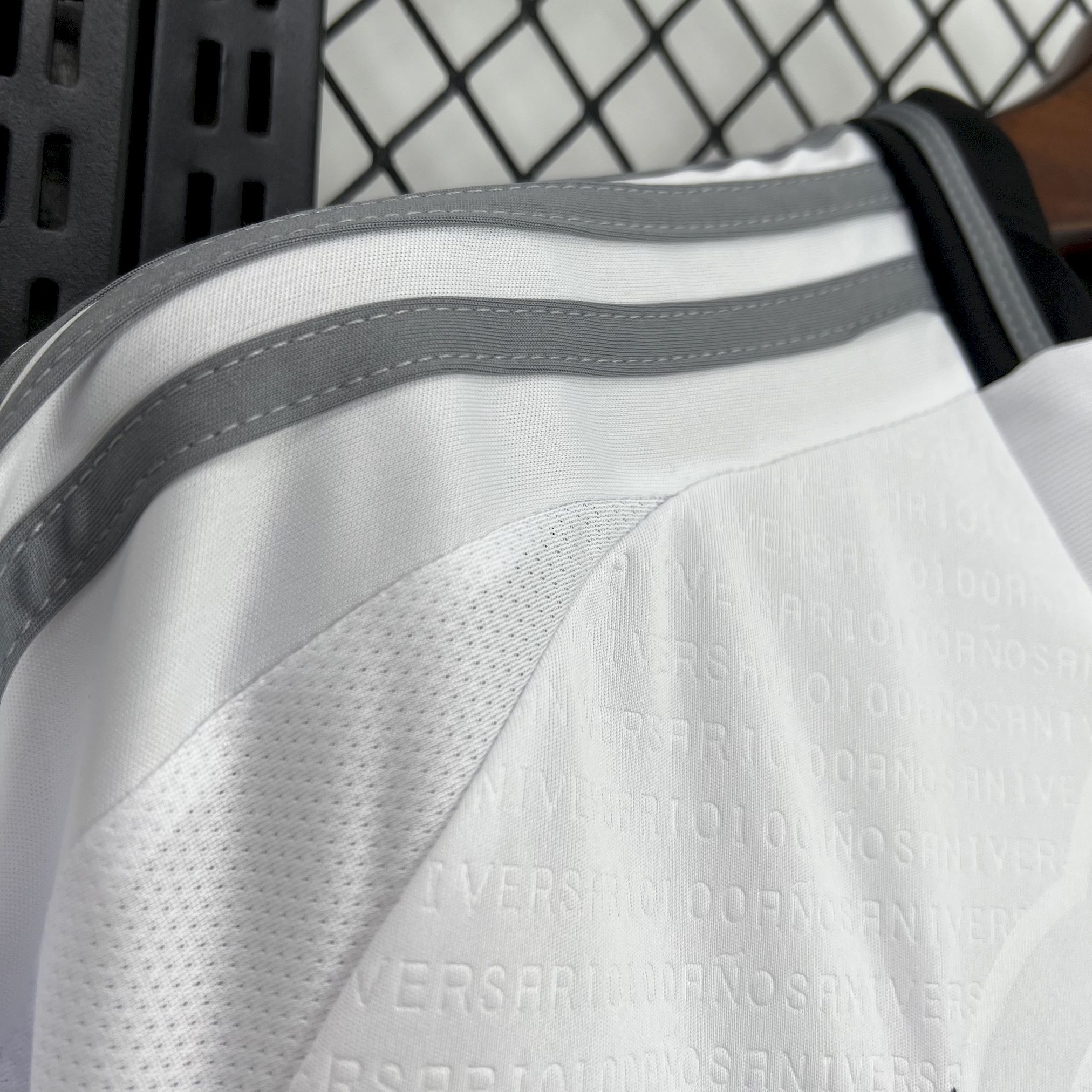 2024/2025 Colo Colo  Home Football Shirt