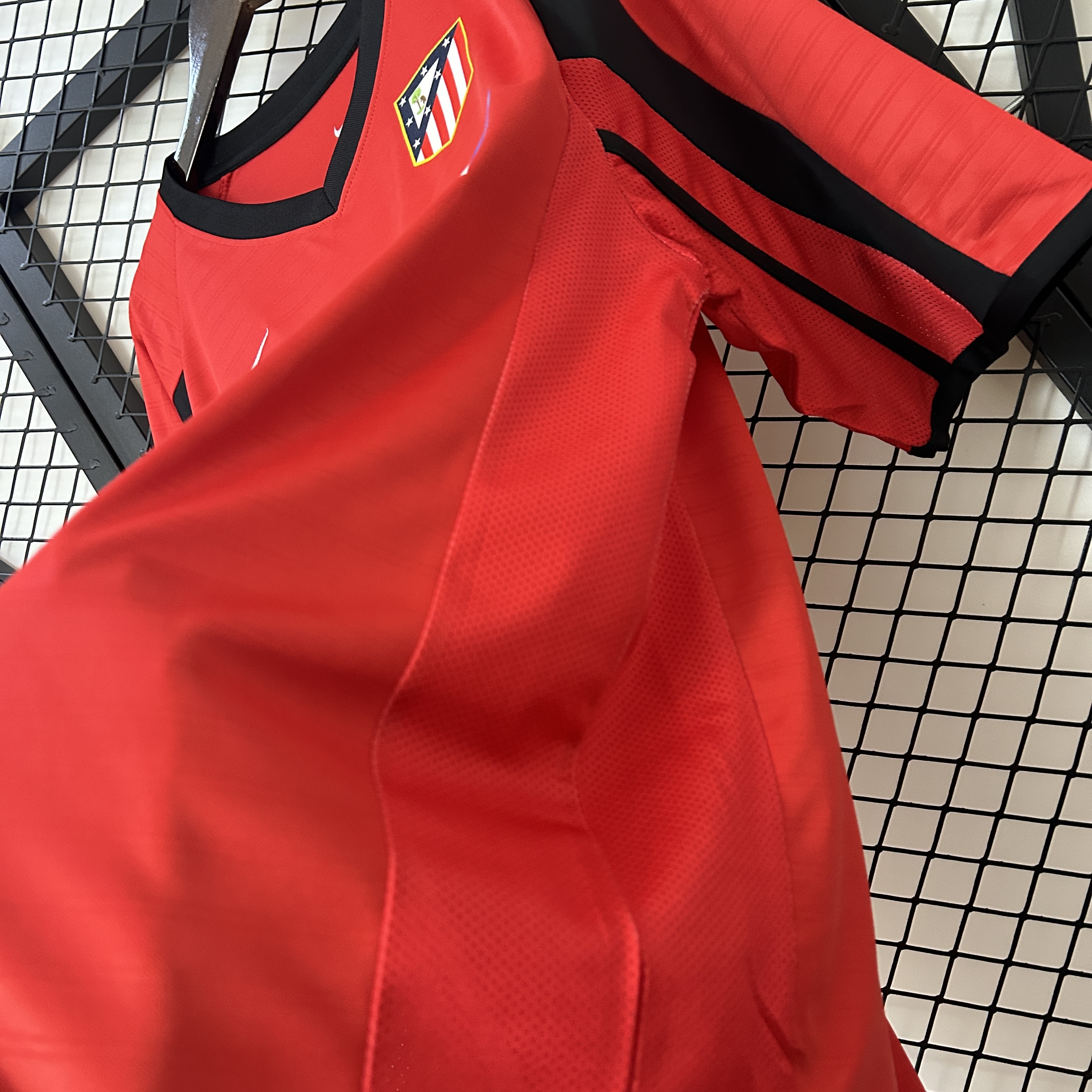 2001/2002 Retro Atletico Madrid Away Football Shirt 1:1 Thai Quality