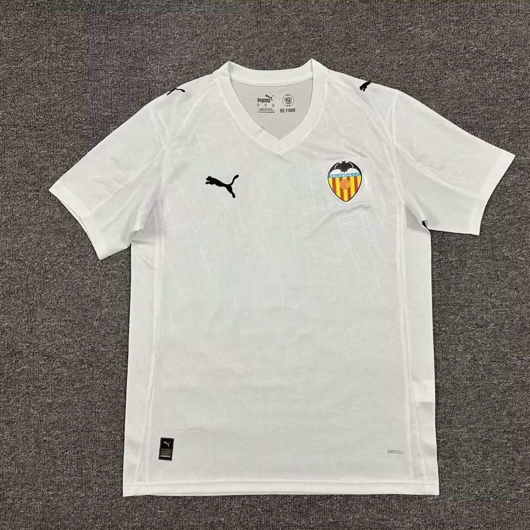 2025/2026 Valencia Home Football Shirt 1:1 Thai Quality