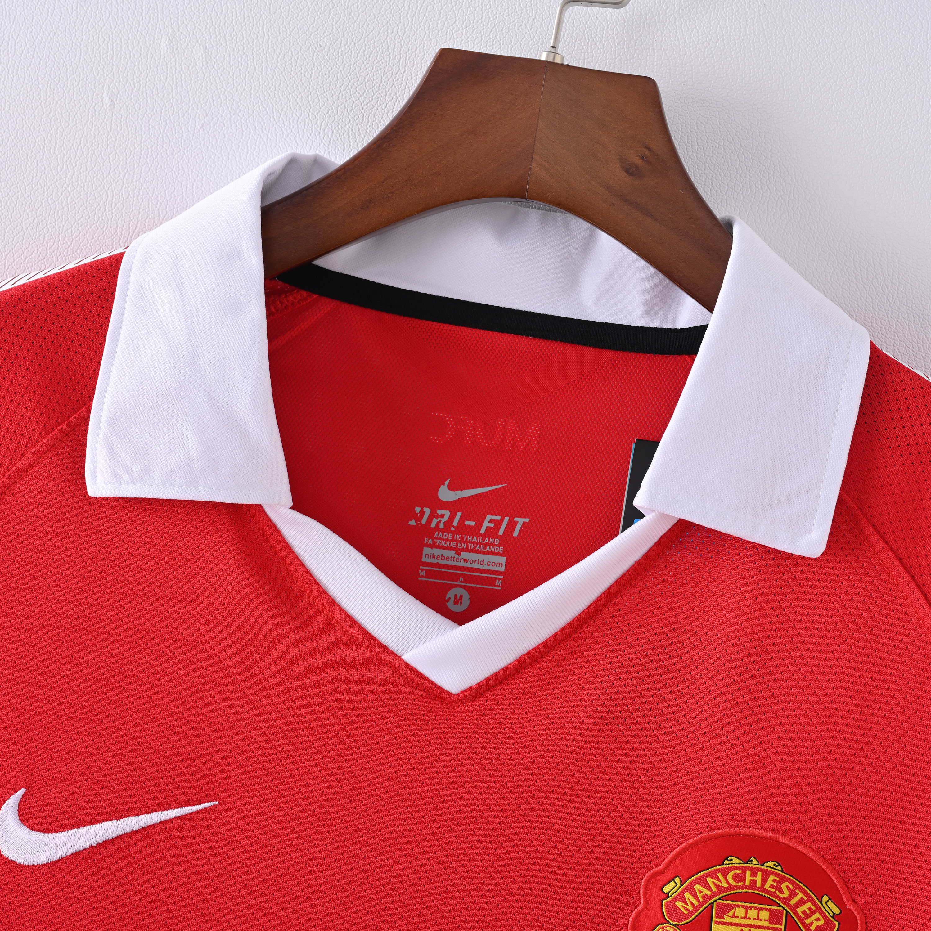 2010/2011 Retro Manchester UnitedHome Football shirt 1:1 Thai Quality
