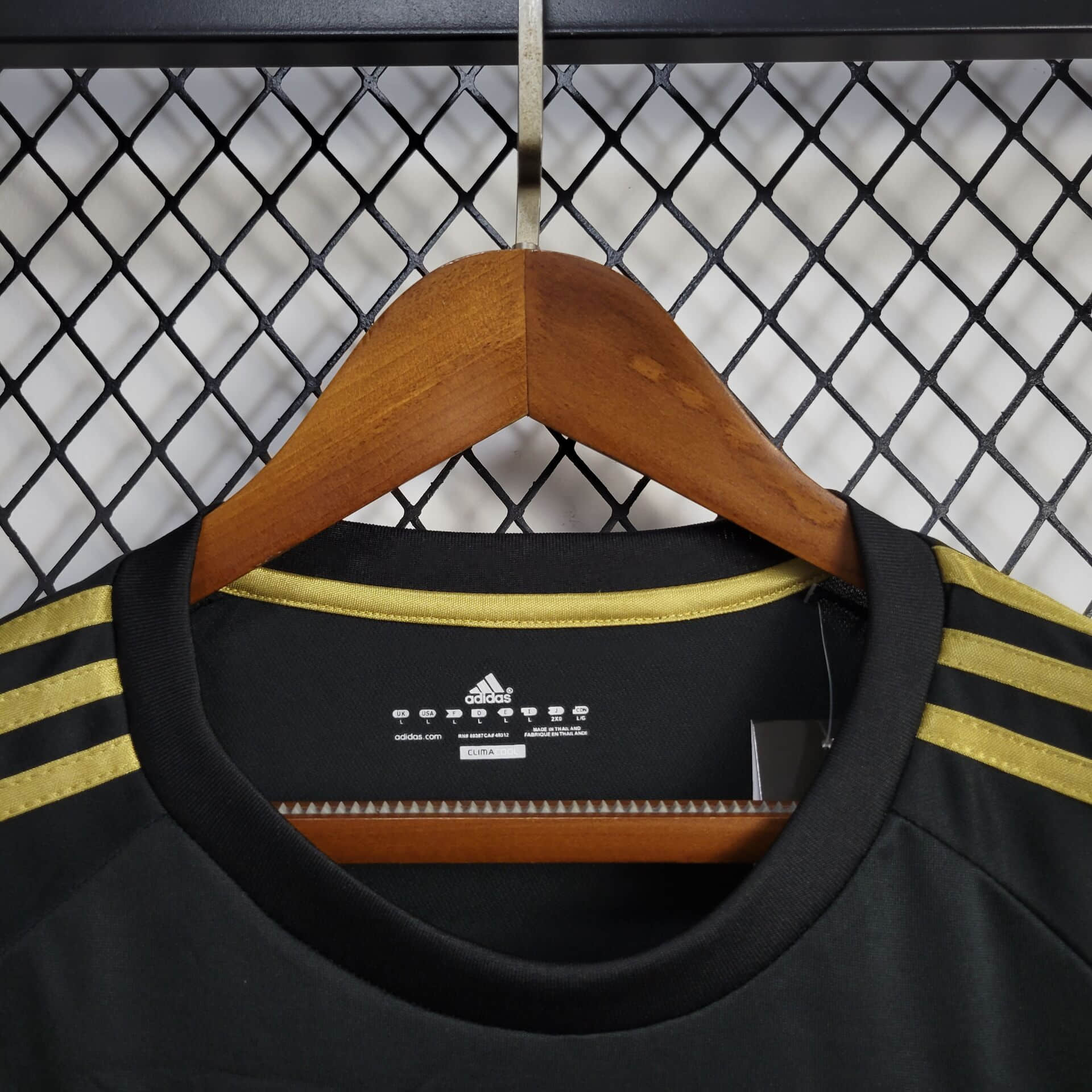 2015/2016 Retro Juventus Third Away Football Shirt