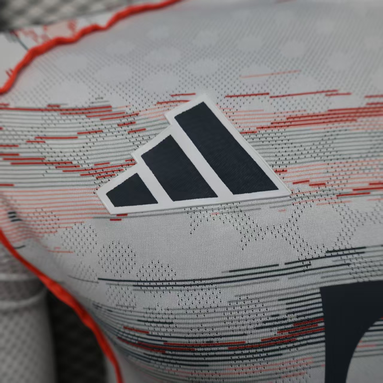 2025/2026 Long Sleeve Authentic FC Bayern Munich Football Shirt