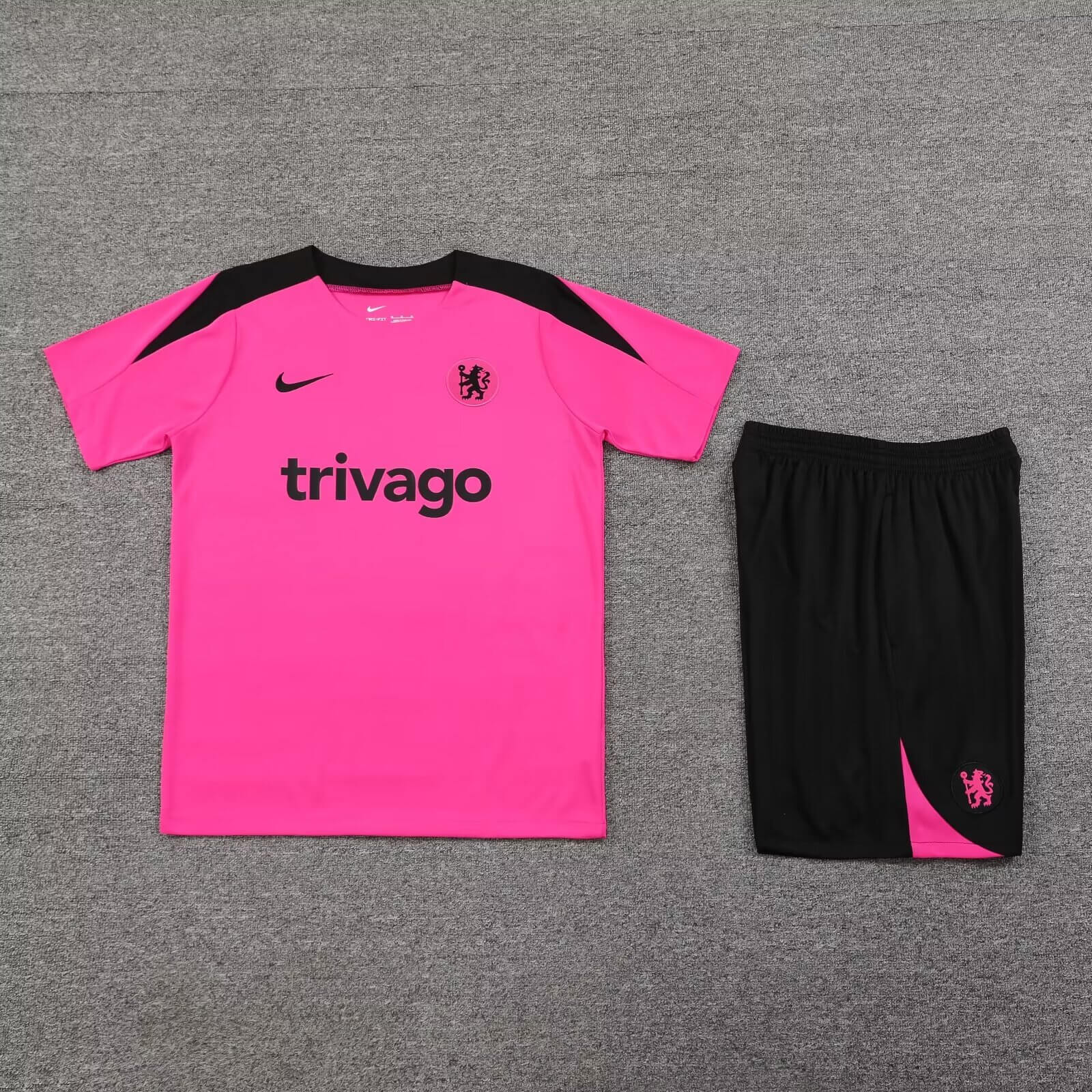 2024/2025 Chelsea Training Wear Pink Suit Shirt