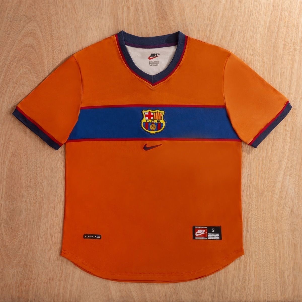 1998/2000 Retro Barcelona Third Away Football Shirt