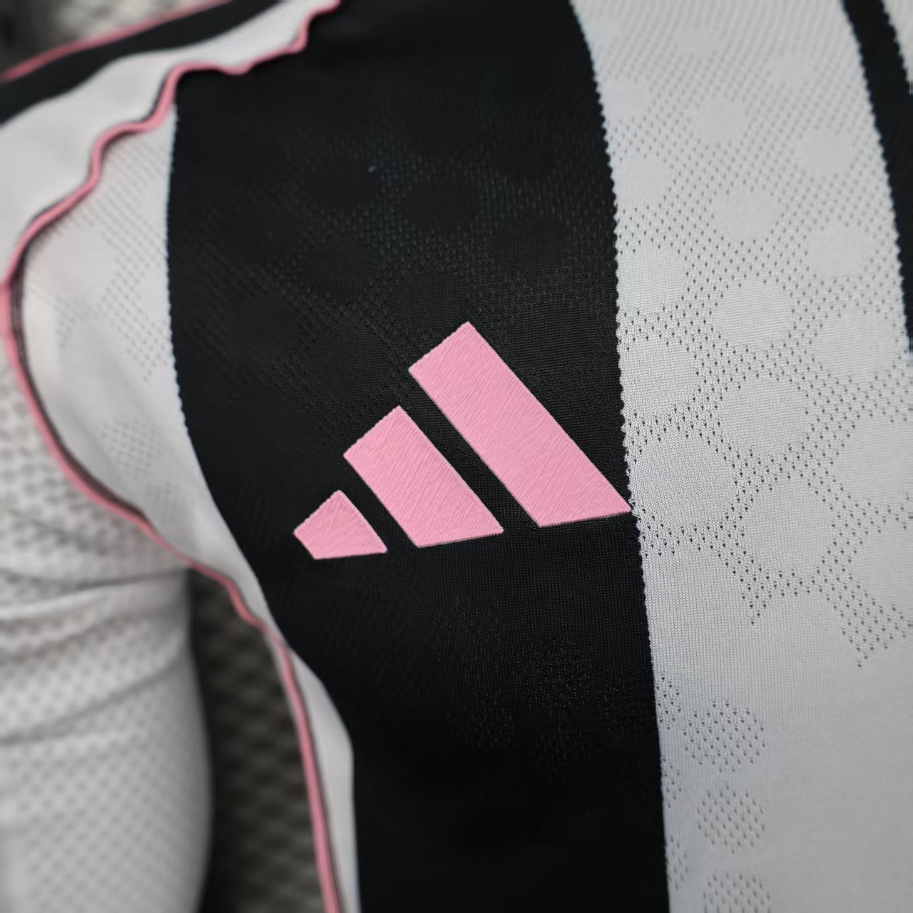 2025/2026 Player Version Long Sleeve Juventus  Football Shirt