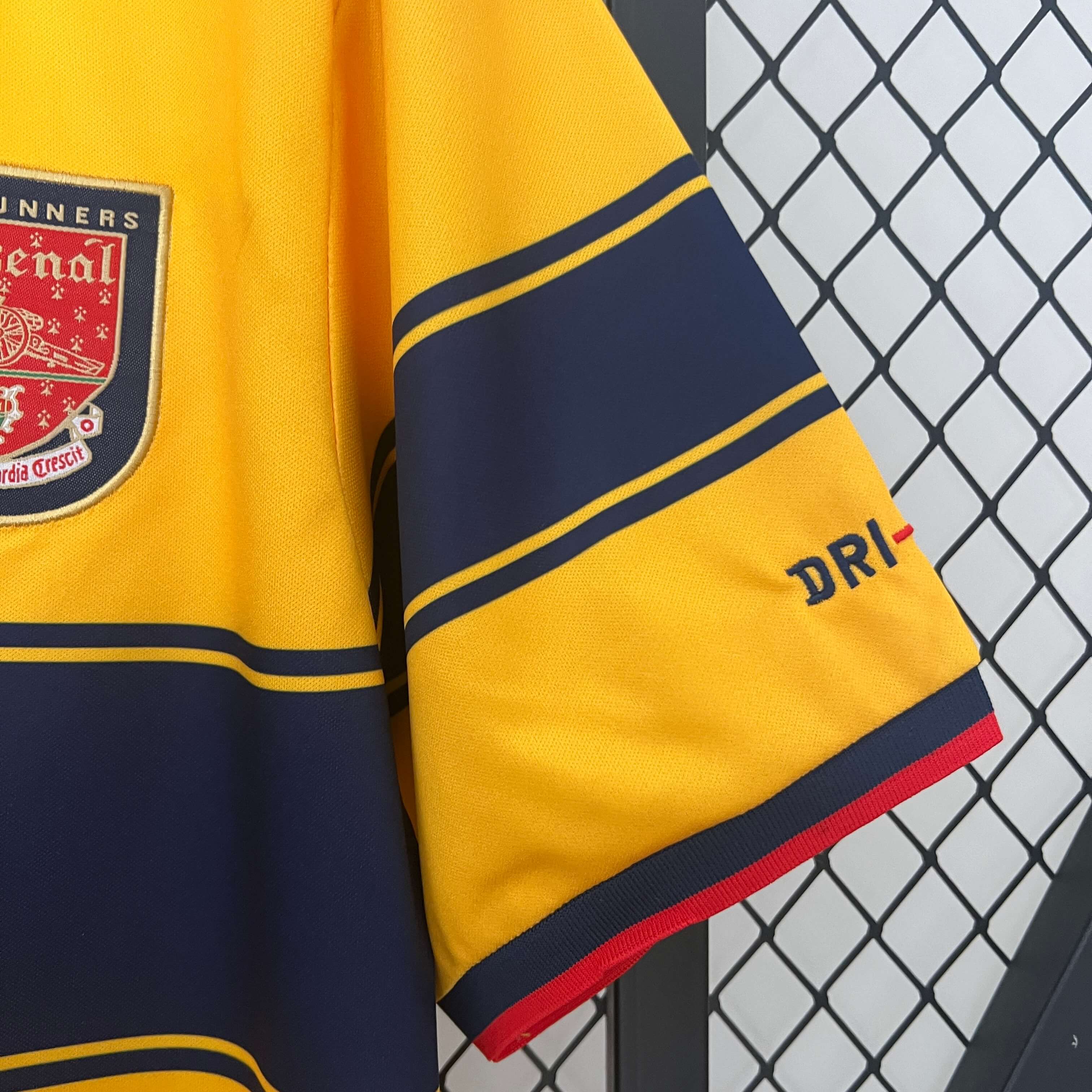 1997/1999 Retro Arsenal Away Football Shirt