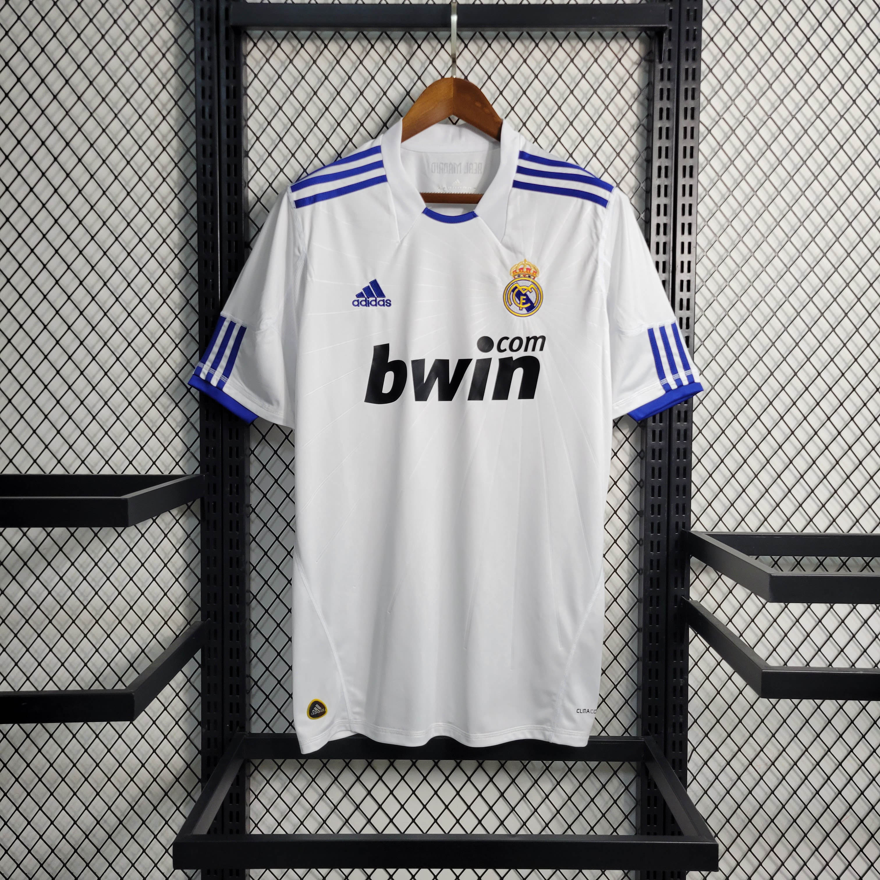 2010/2011 Retro Real Madrid Home Football Shirt