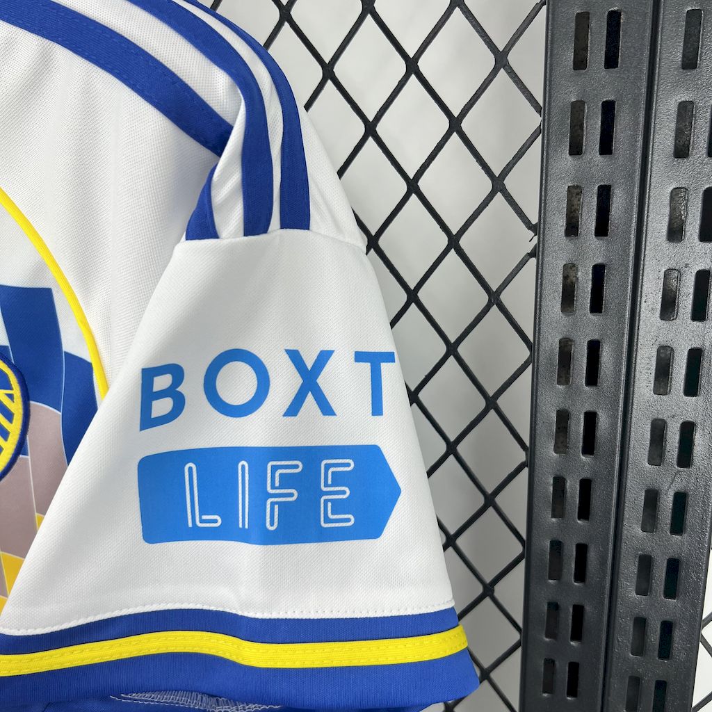 2025/2026 Leeds United Home FootballShirt 1:1 Thai Quality