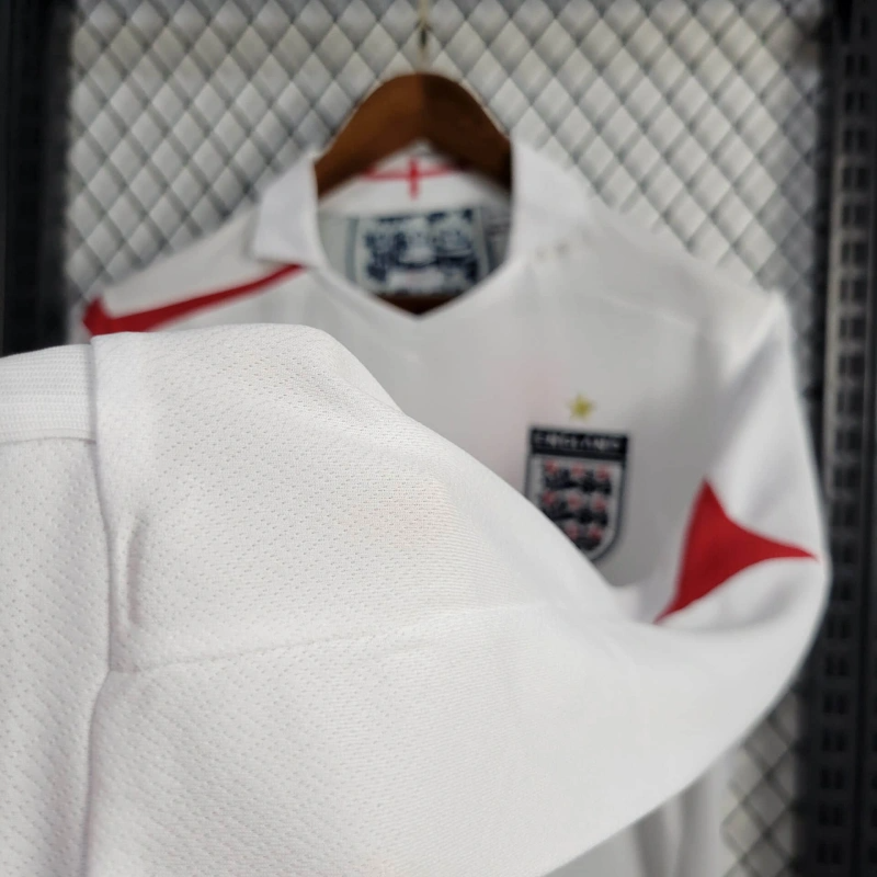 2006 Retro Long Sleeve England Home Football Shirt