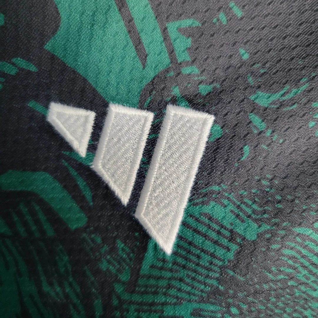 2023 Italy Special Edition Green Football Shirt