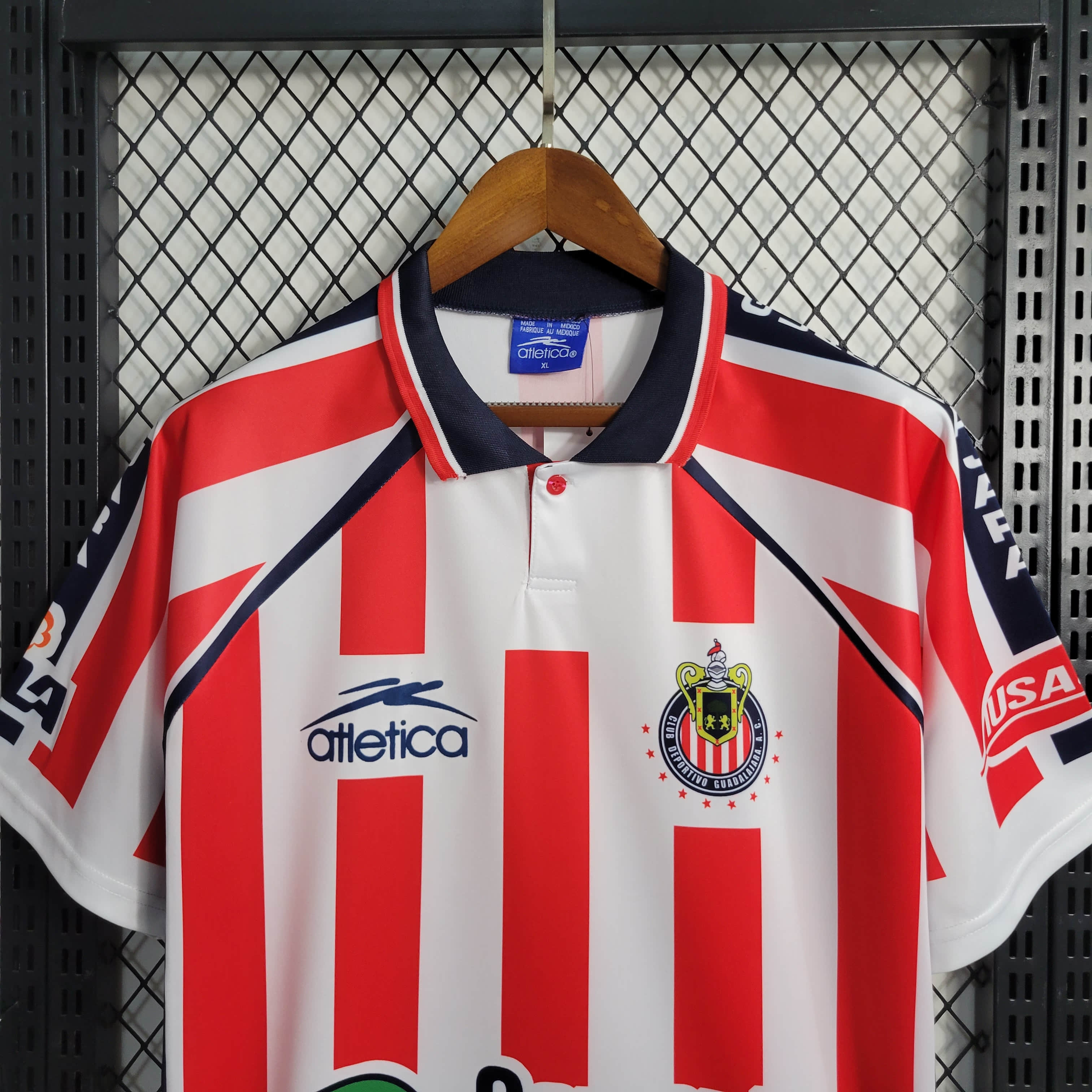 2002/2003 Retro Chivas de Guadalajara Home Football Shirt