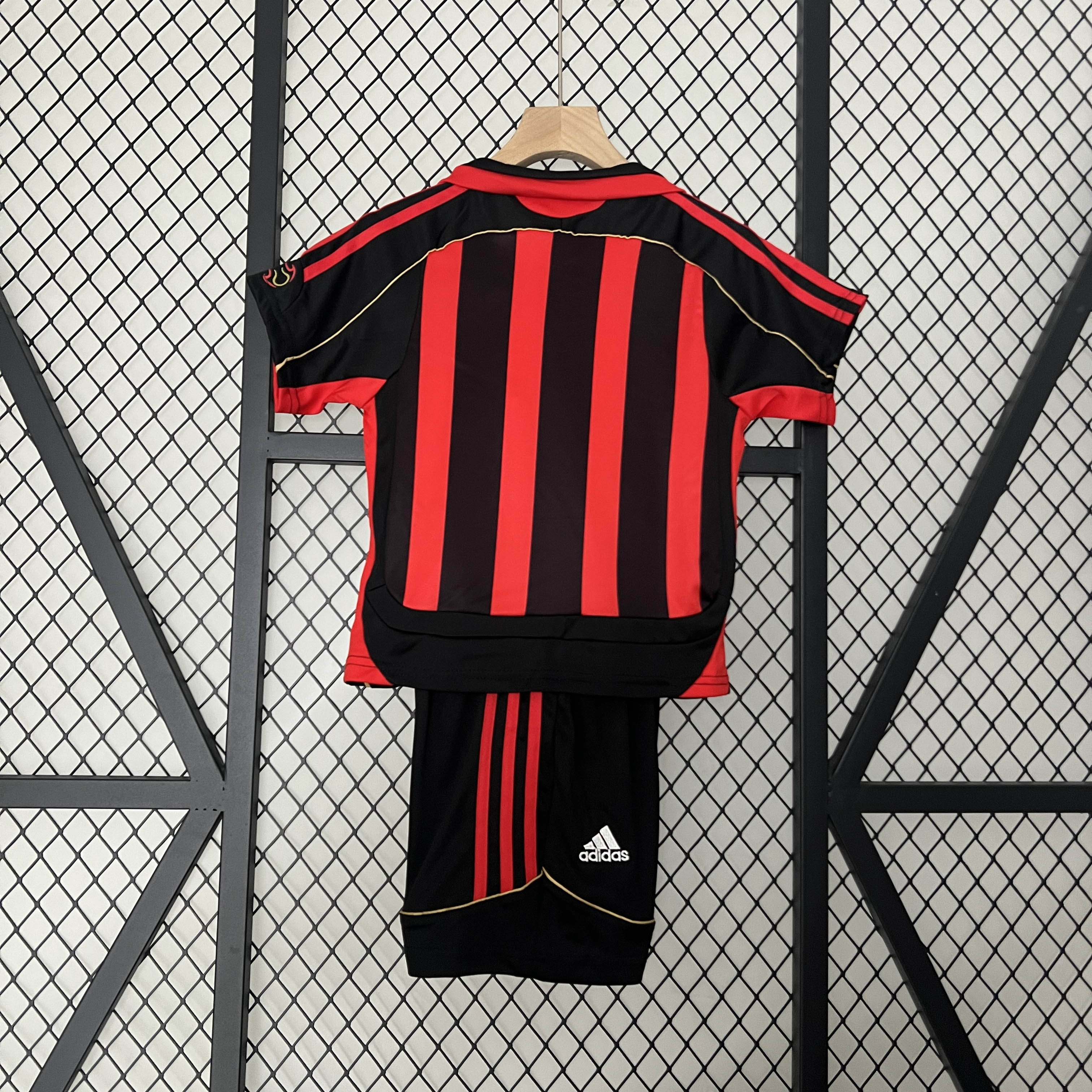 2006/2007 Retro AC Milan Home Champions League Football Shirt Kids Size