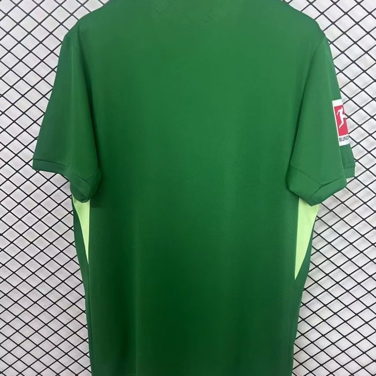 2025/2026 VfL Wolfsburg Home FootballShirt 1:1 Thai Quality