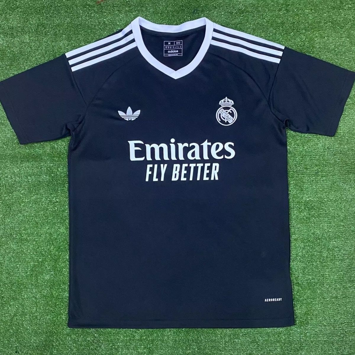 2025/2026 Real Madrid GoalkeeperFootball shirt 1:1 Thai Quality