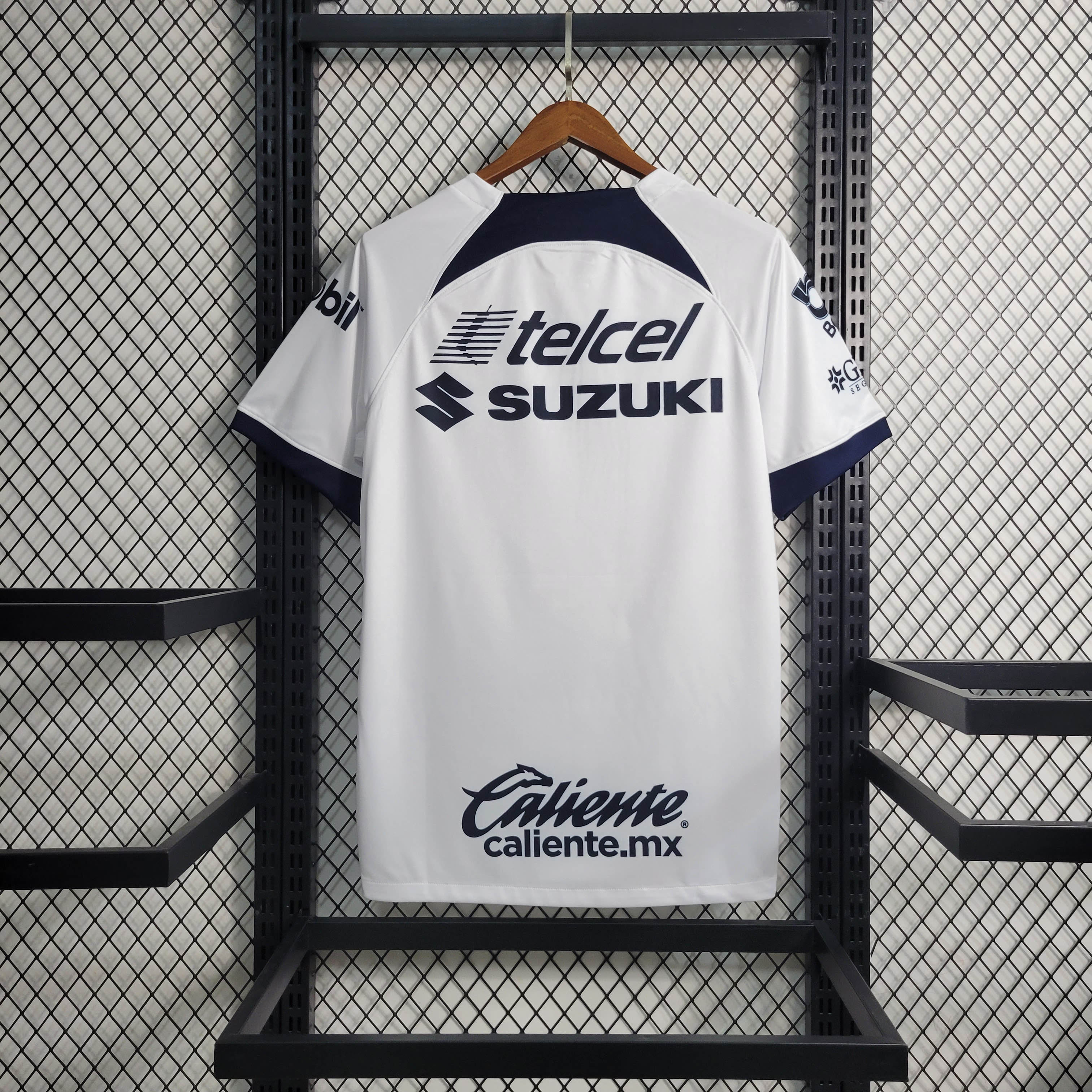 2023/2024 Pumas UNAM Home Football Shirt