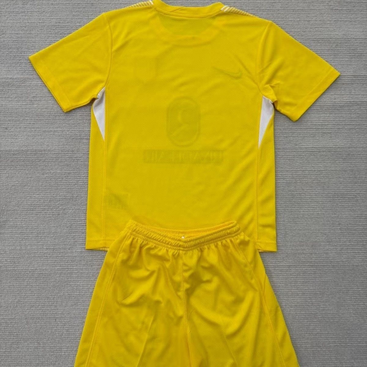 2025/2026 Atletico Madrid GoalkeeperFootball Shirt Kids Size 1:1 Thai Quality