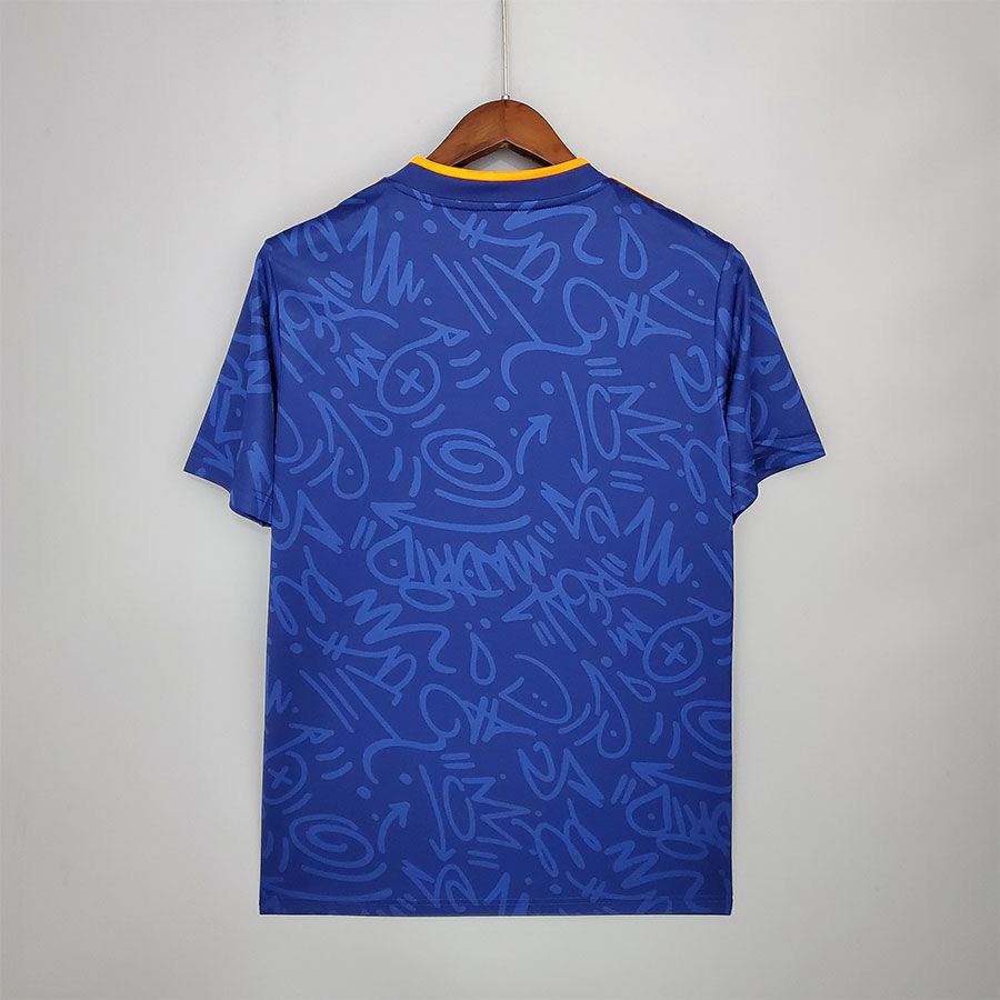 2001/2002 Retro Real Madrid Home Football Shirt