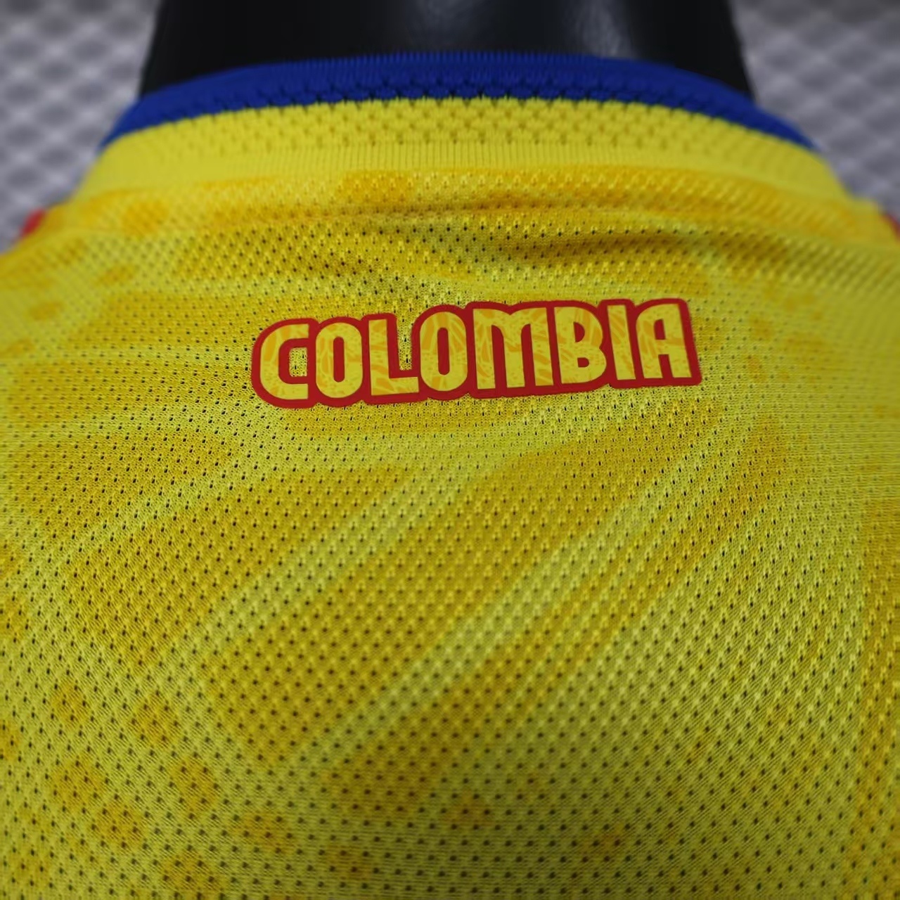 2025/2026 Player Version Colombia Home Football Shirt Anniversary Edition