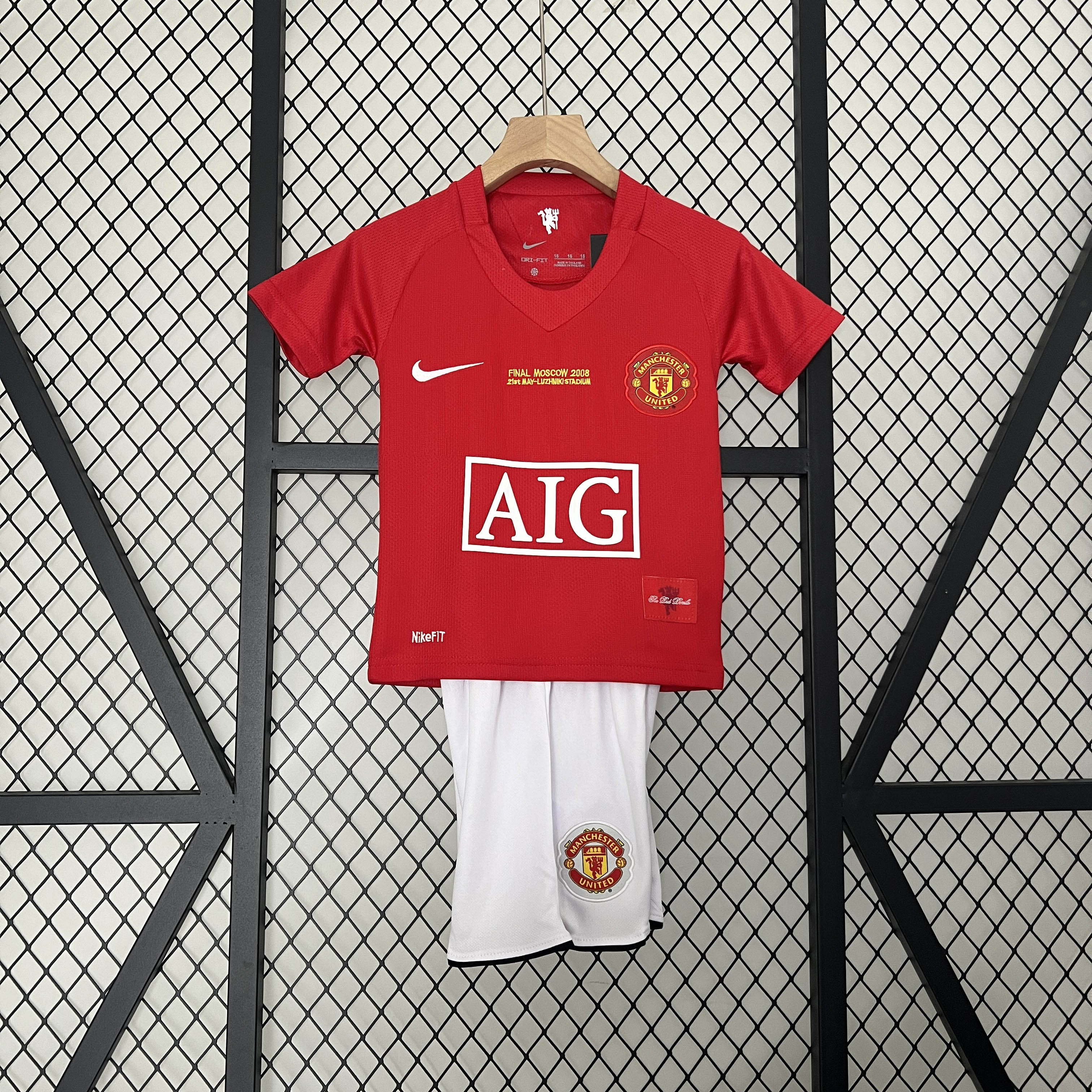 2007/2008 Retro Manchester United Home Football Shirt Kids Size