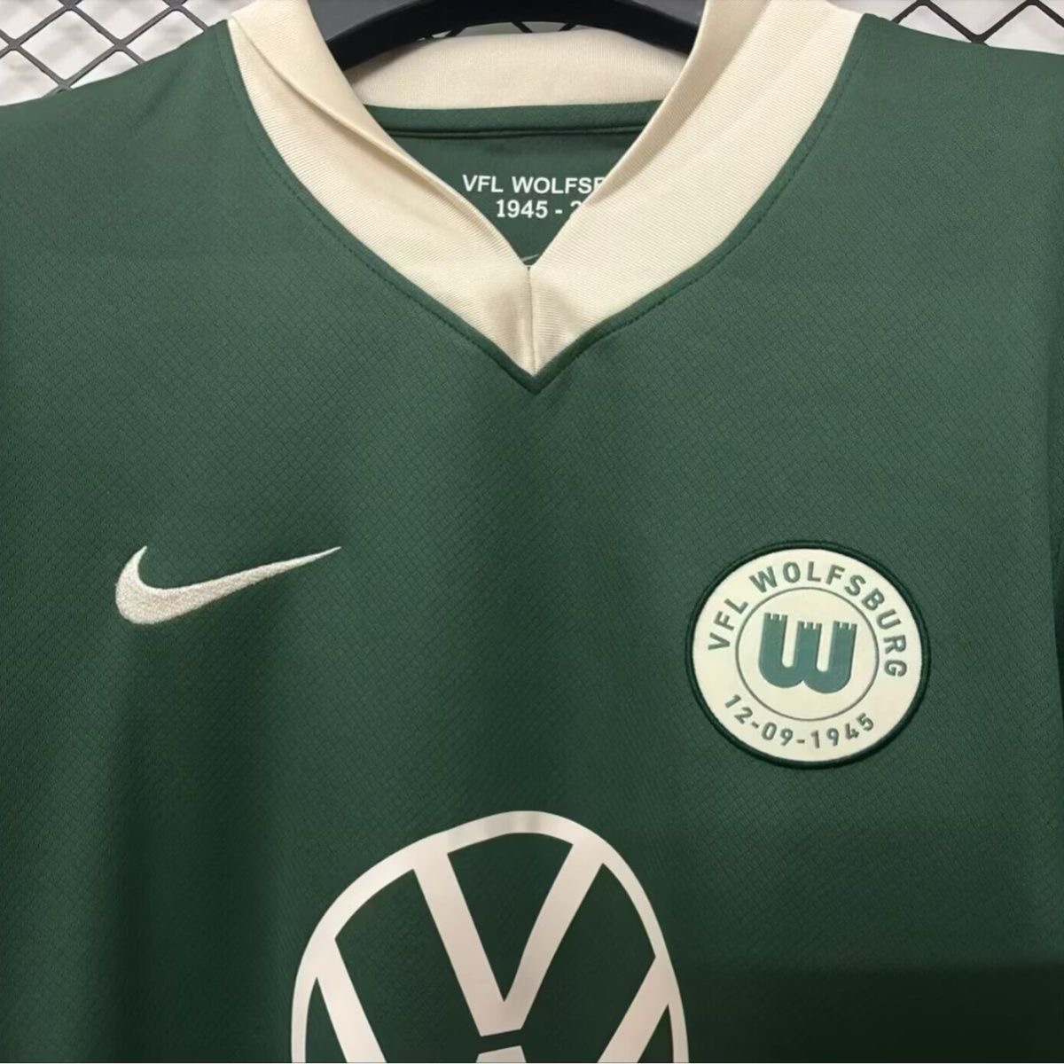 2025/2026 VfL Wolfsburg 80th anniversary Football Shirt 1:1 Thai Quality