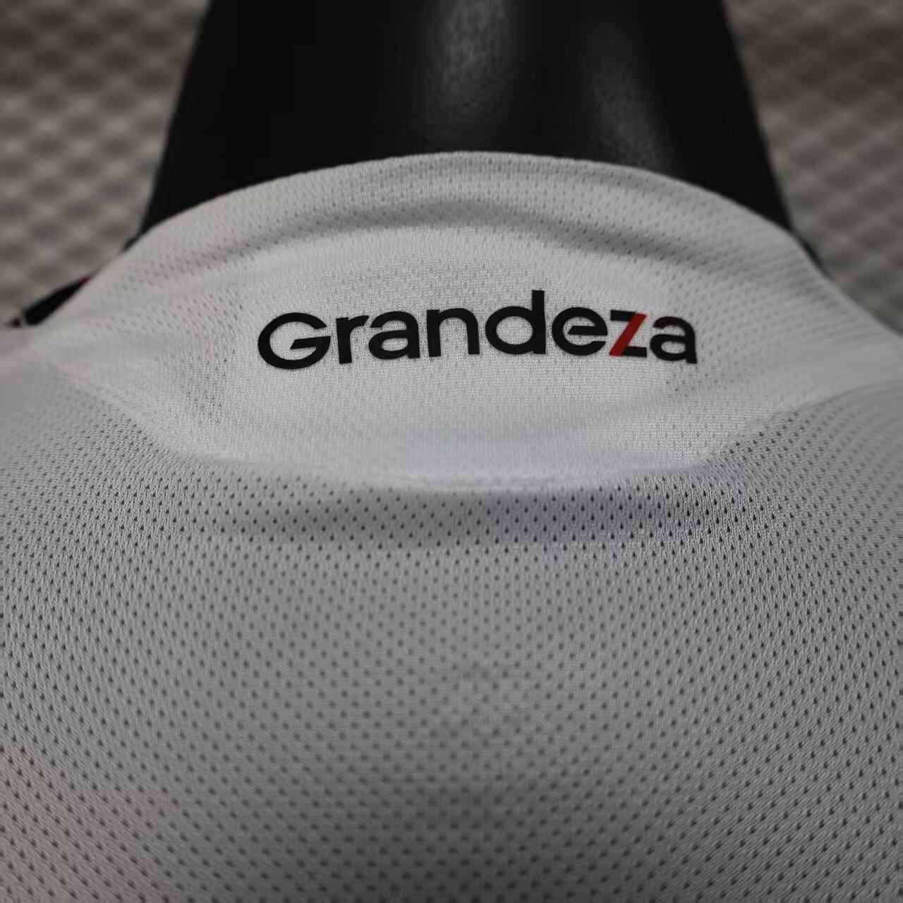 2025/2026 Long Sleeve Player VersionRiver Plate Away Football Shirt