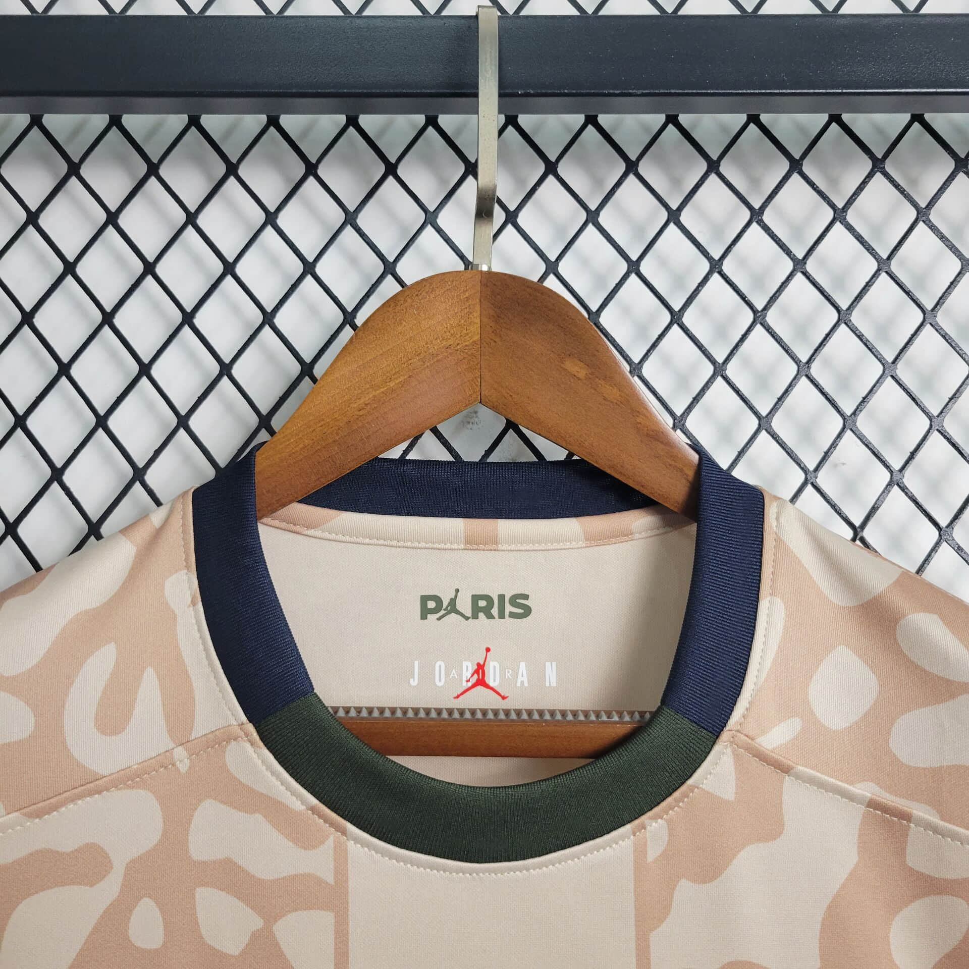 2023/2024 Paris Saint-Germain Fourth Away Football Shirt